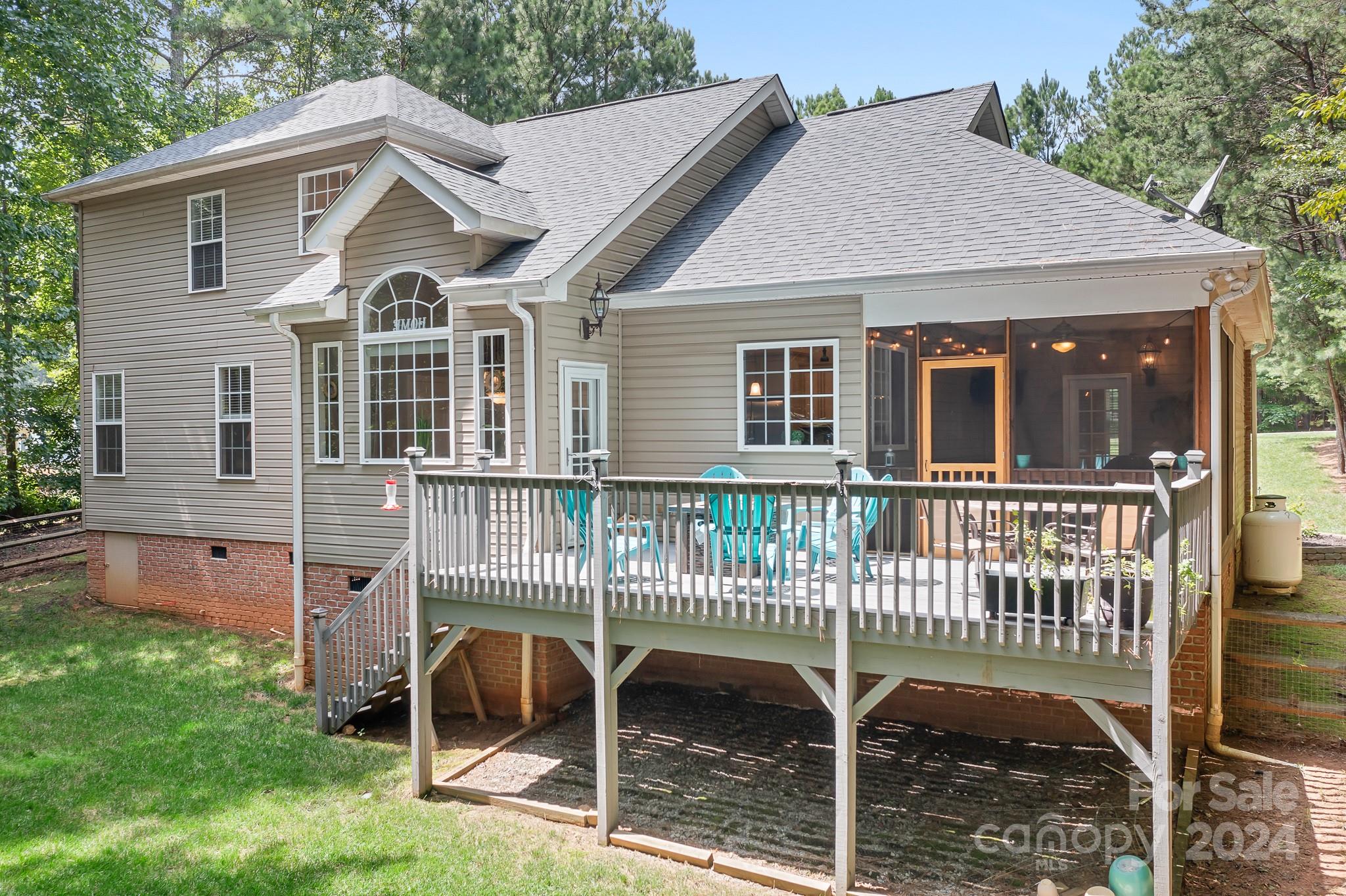 1491 Woodbend Court