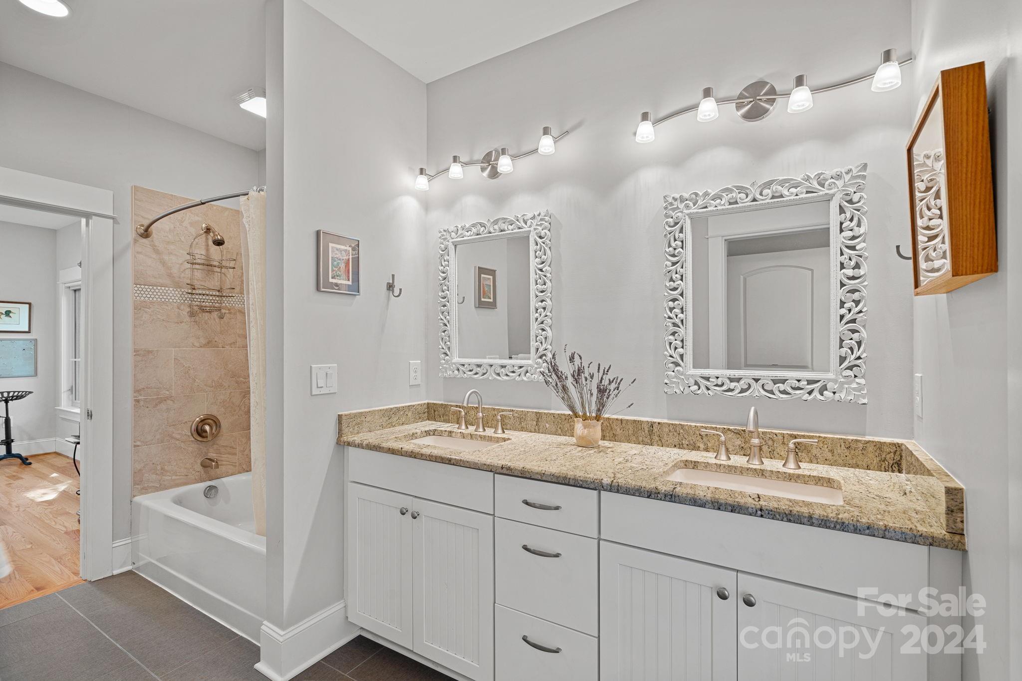 135 Pondhaven Circle