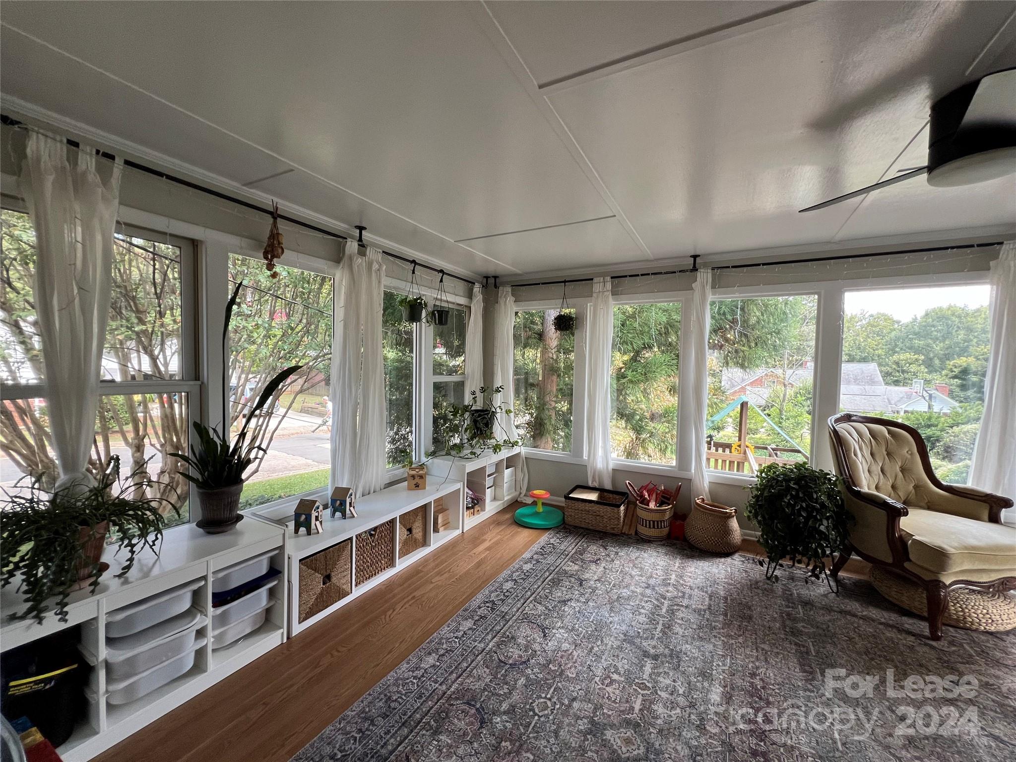 78 Glendale Avenue SE