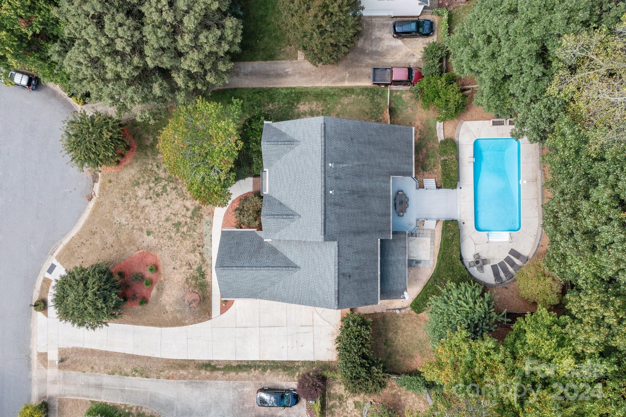 190 Montrose Drive