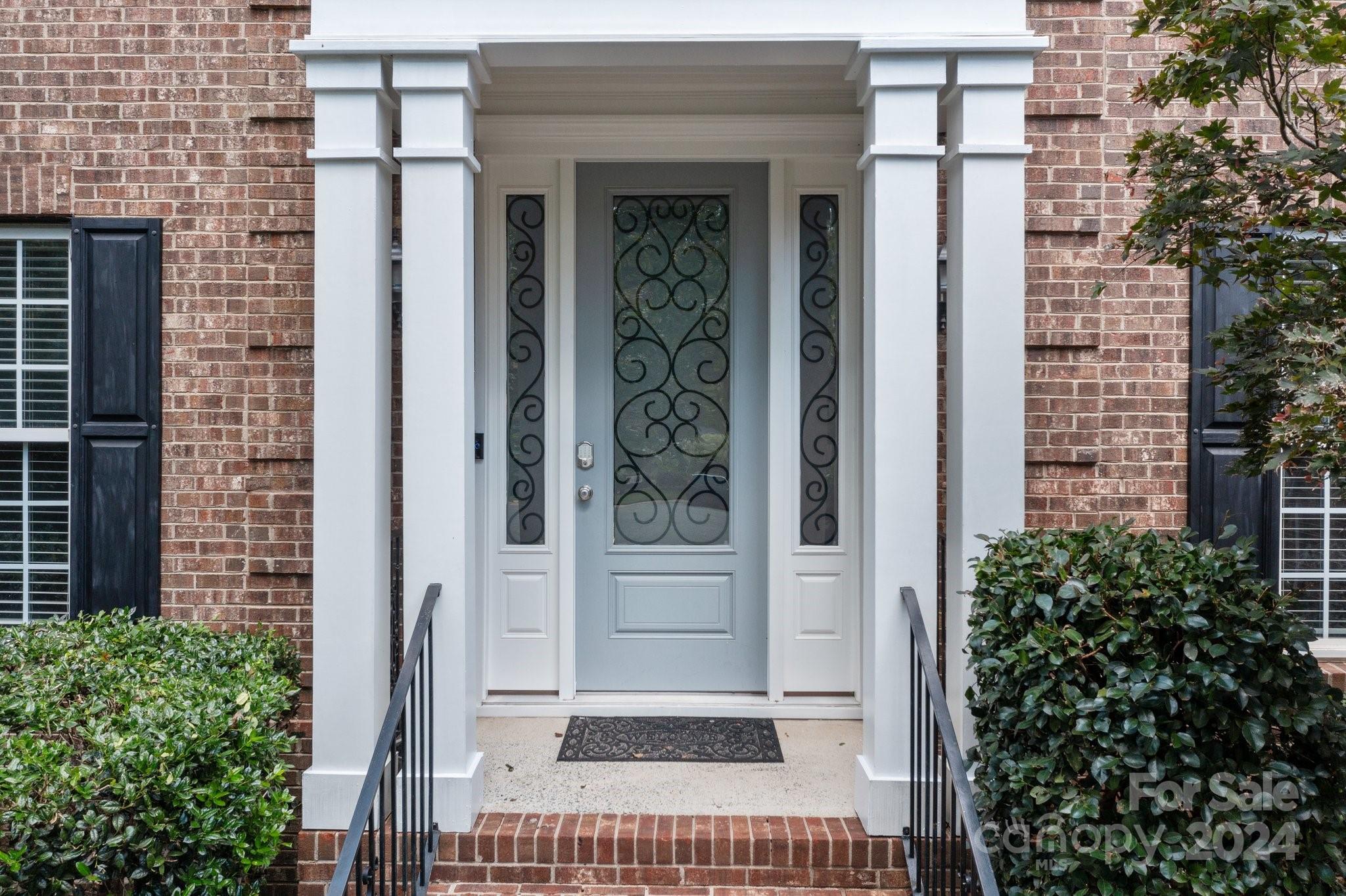 190 Montrose Drive
