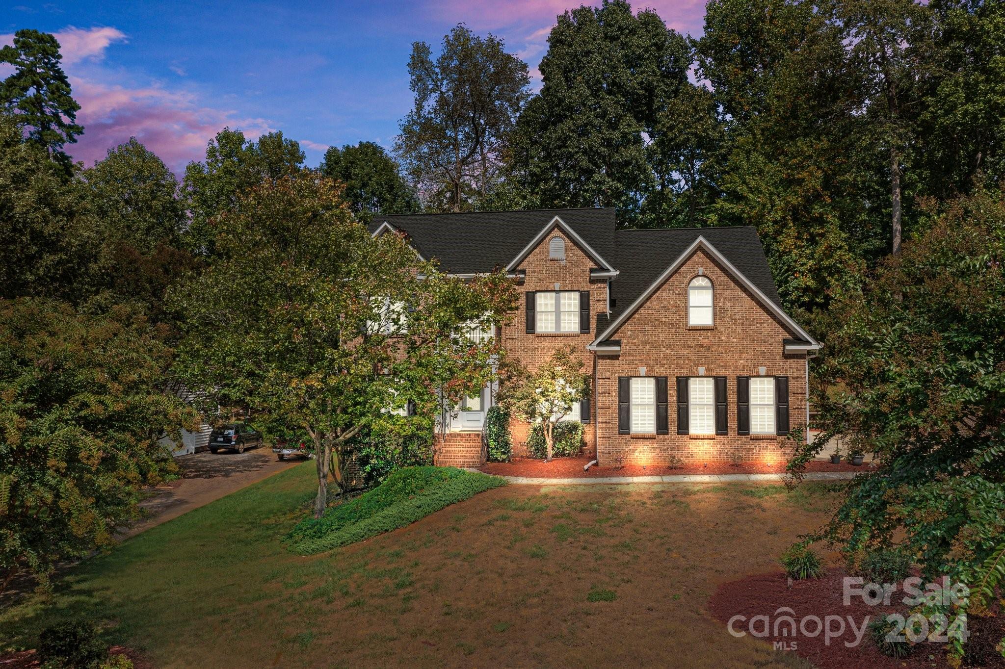 190 Montrose Drive