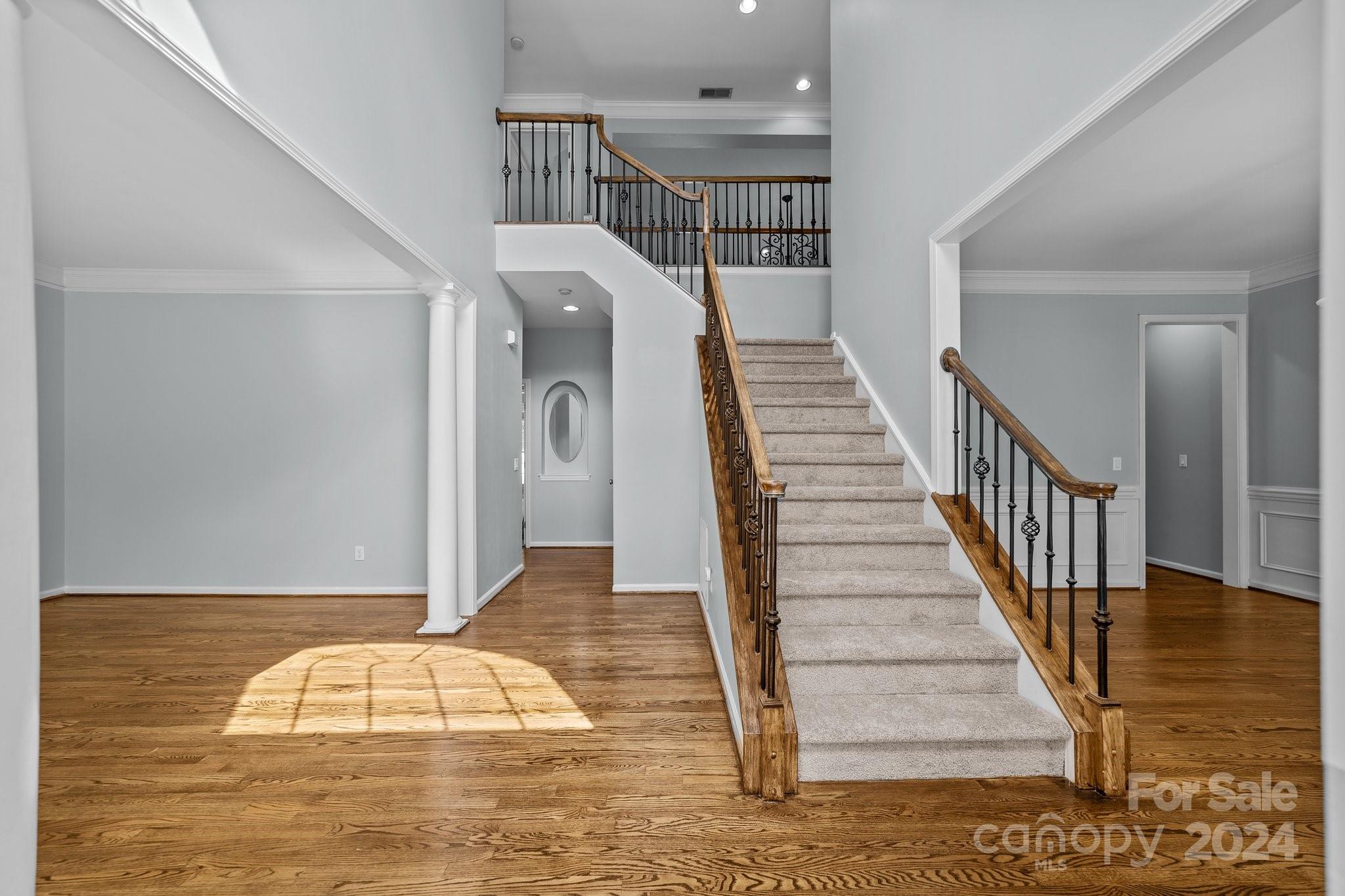190 Montrose Drive