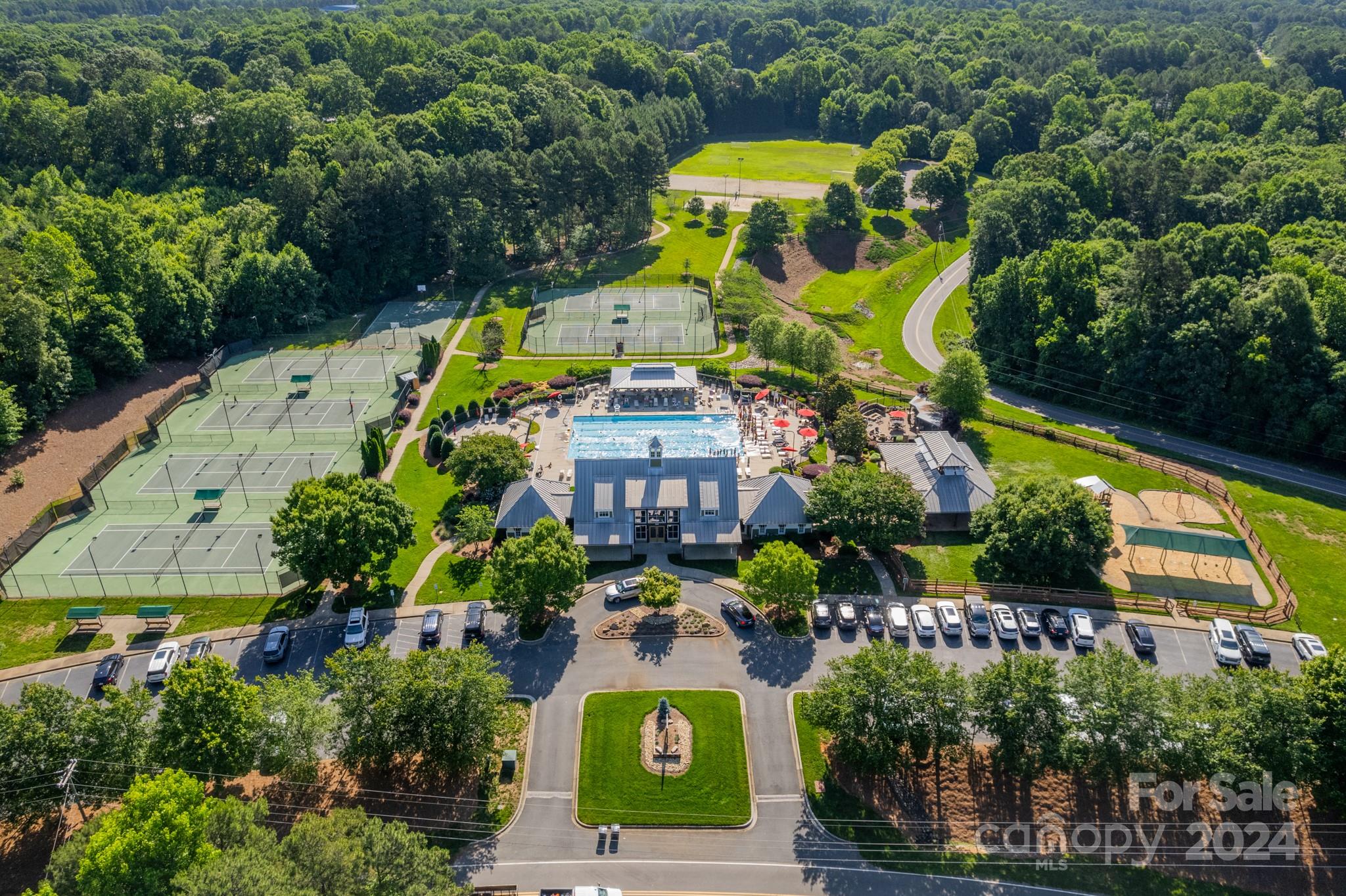 106 Hammersmith Farm Lane