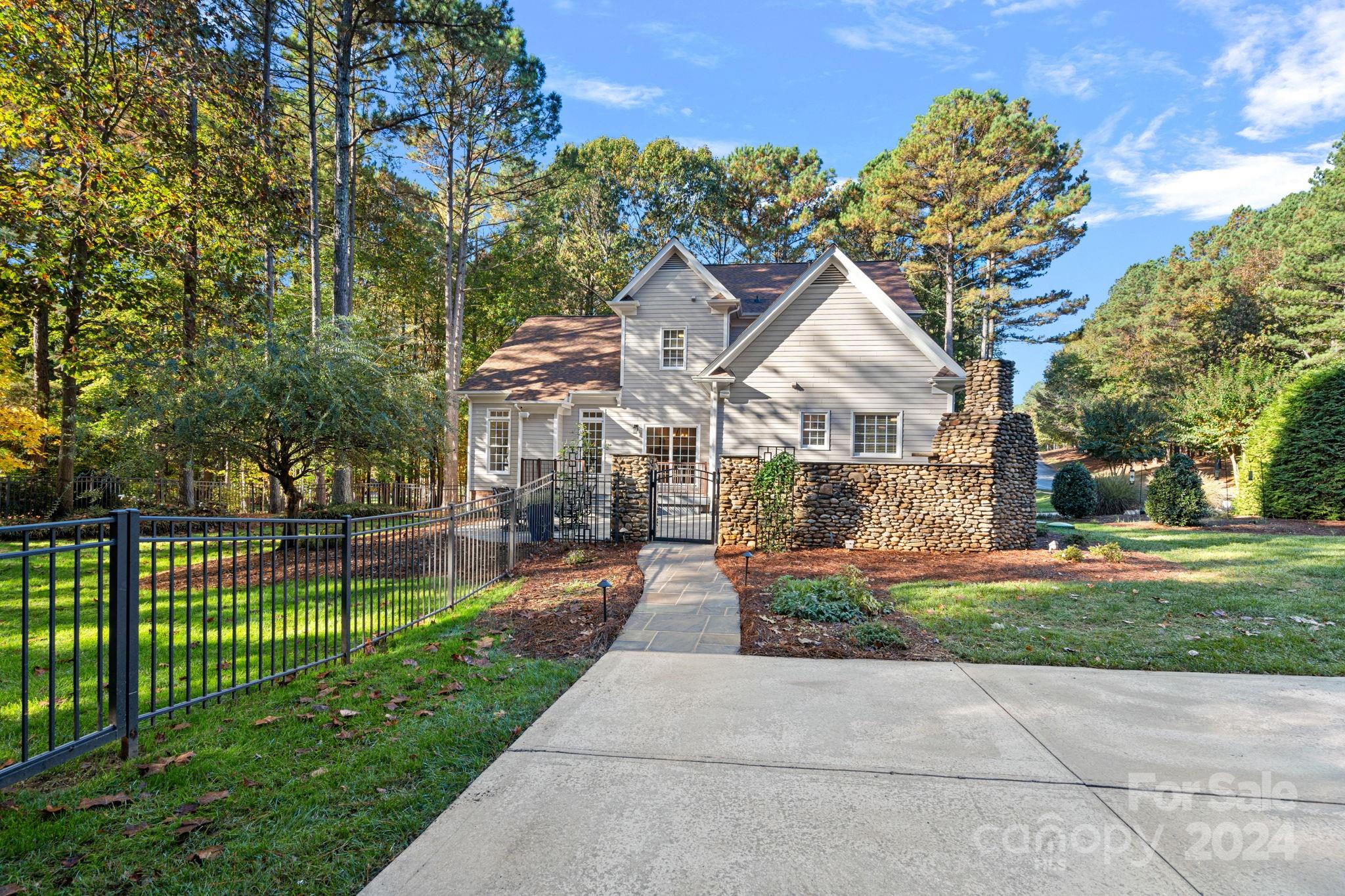 105 Bonner Lane