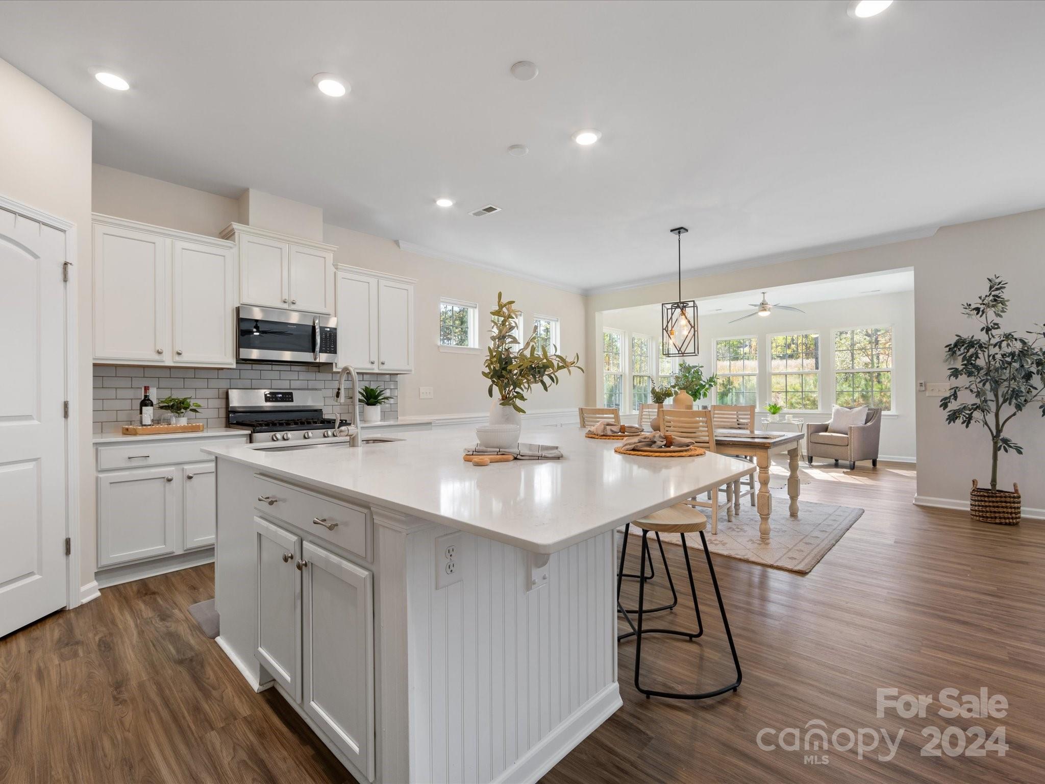 509 Vermeer Court