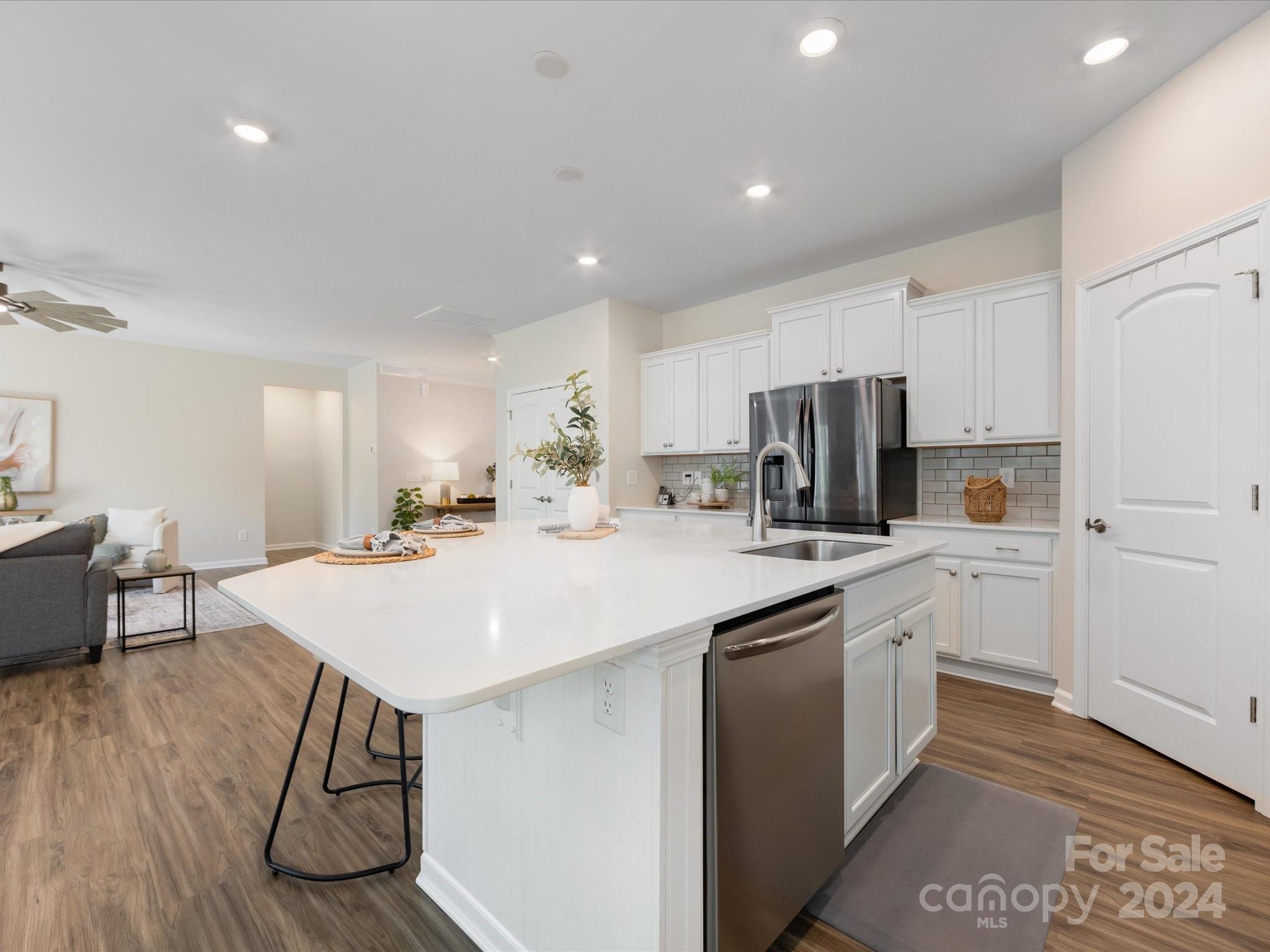 509 Vermeer Court