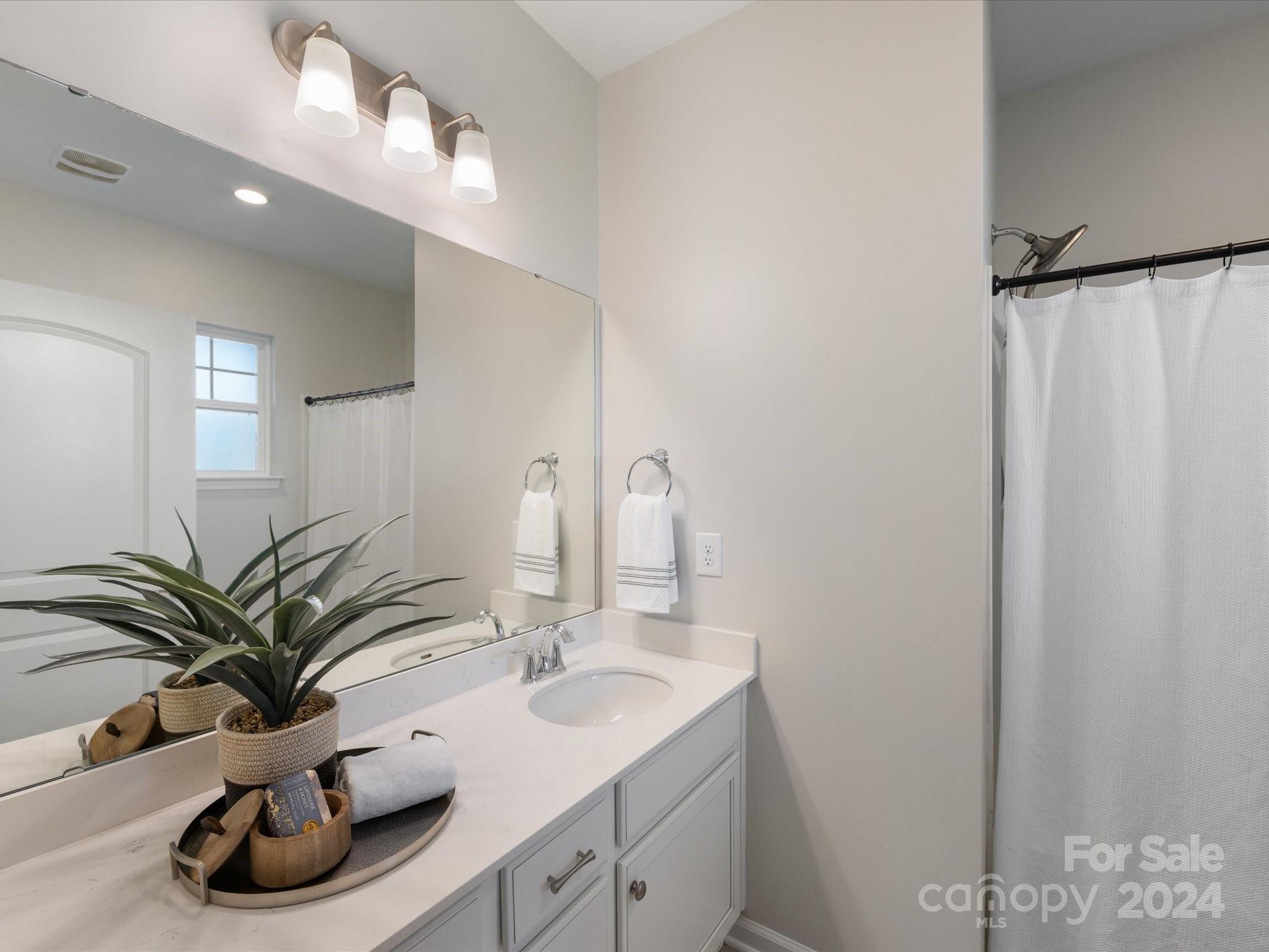 509 Vermeer Court