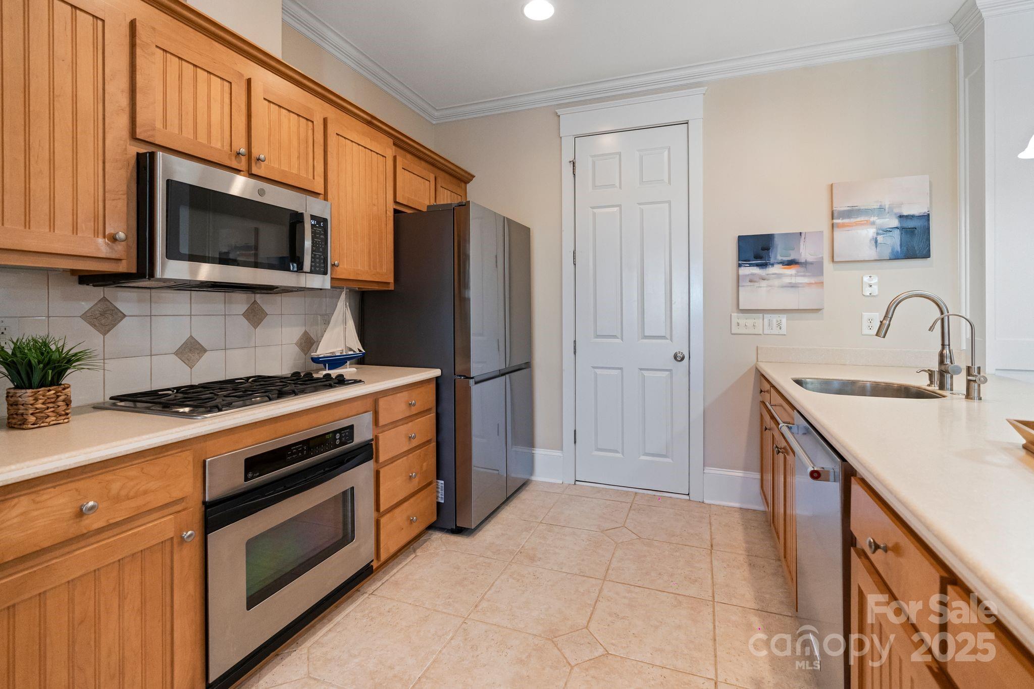 148 Quaker Road