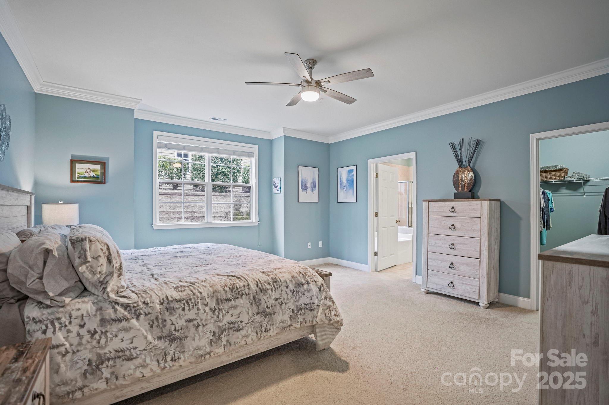 8905 Rosalyn Glen Road