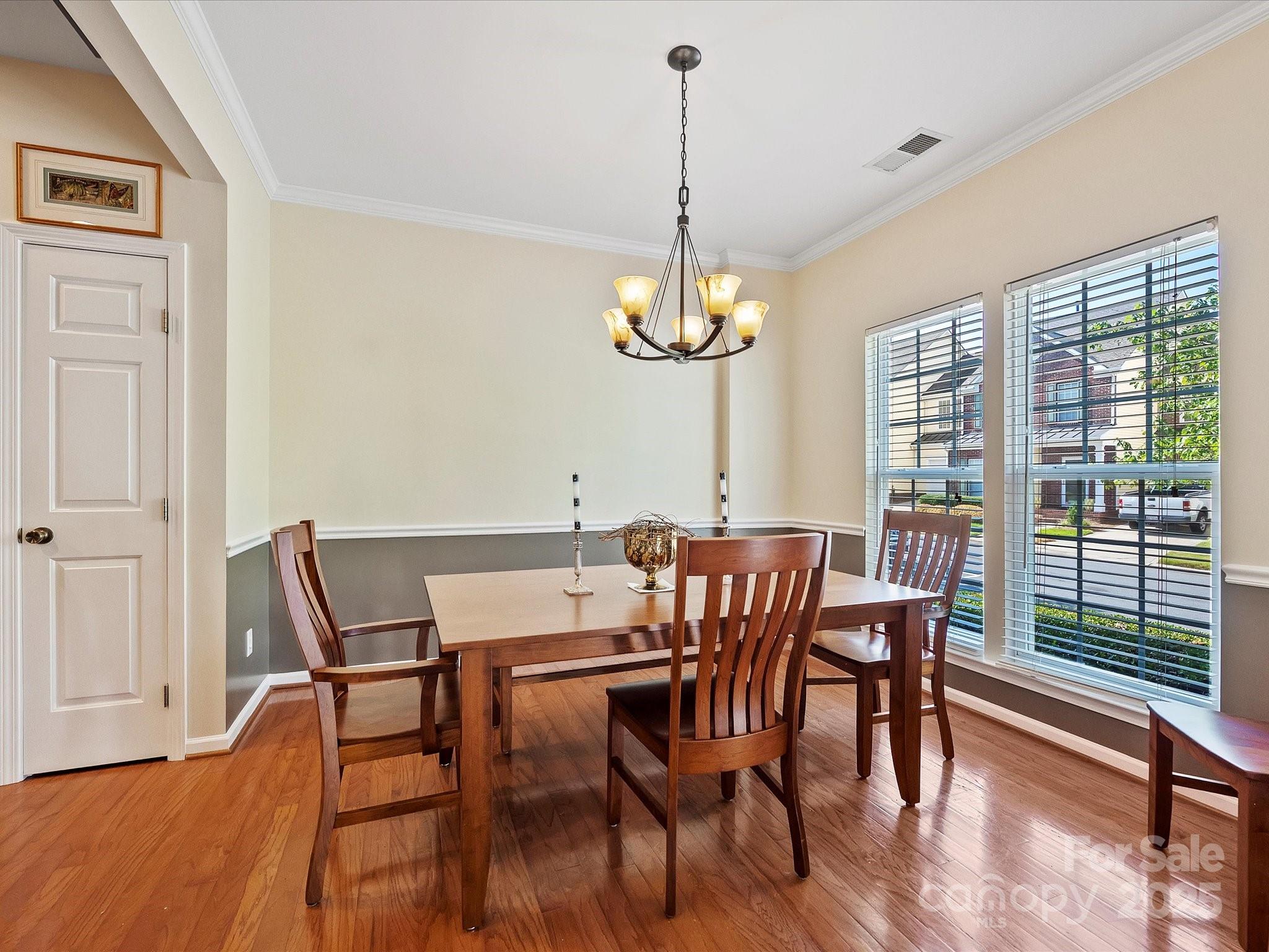 14605 Greenpoint Lane