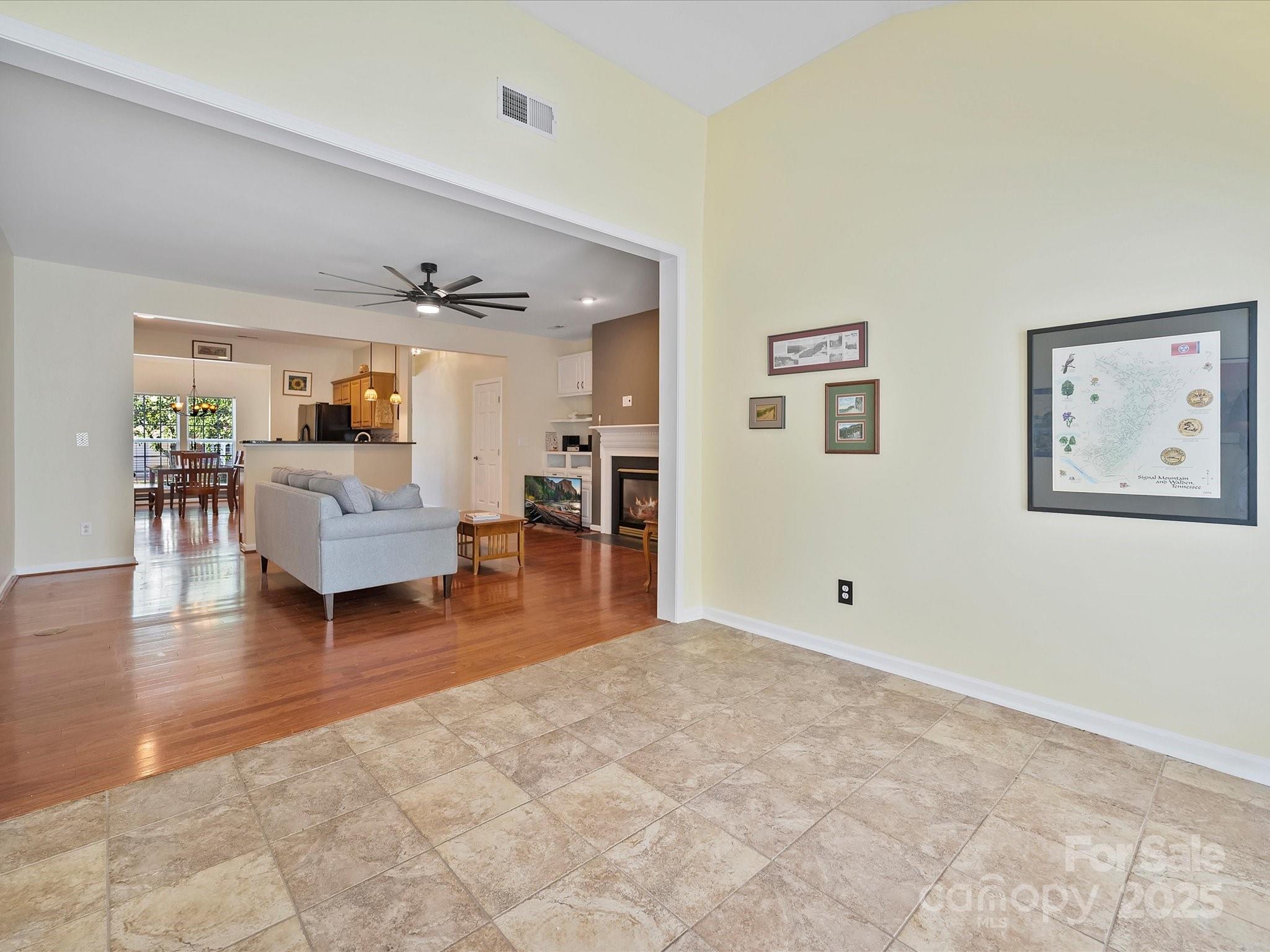 14605 Greenpoint Lane