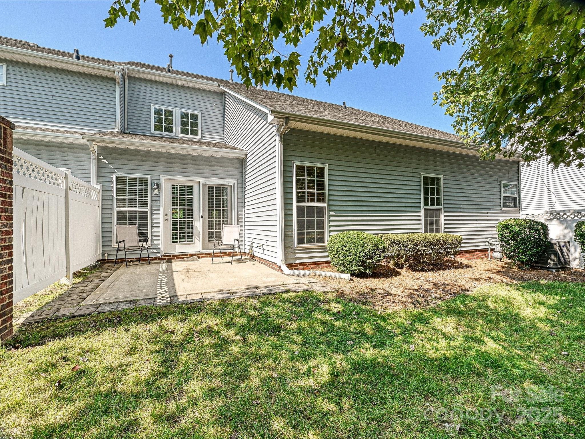 14605 Greenpoint Lane