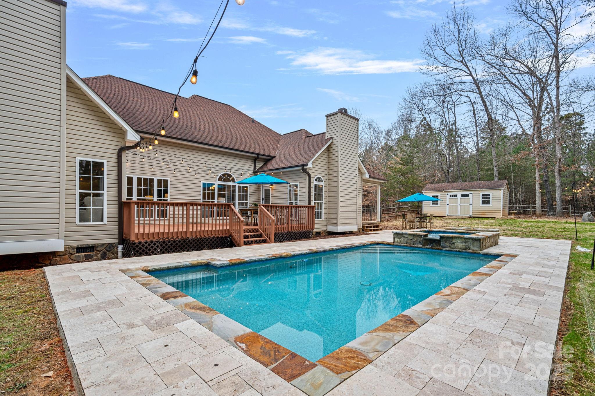 349 Isle Of Pines Road