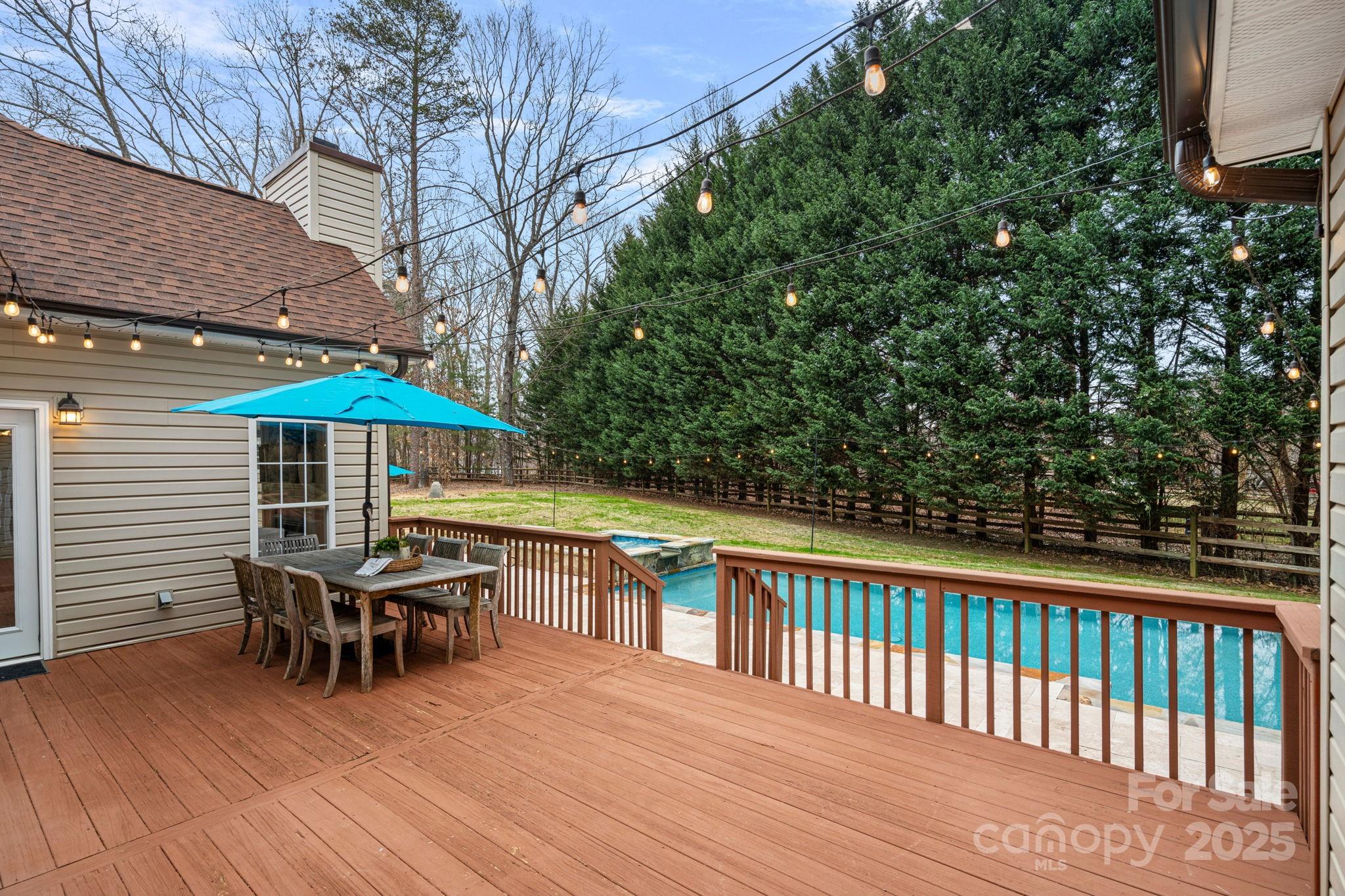 349 Isle Of Pines Road