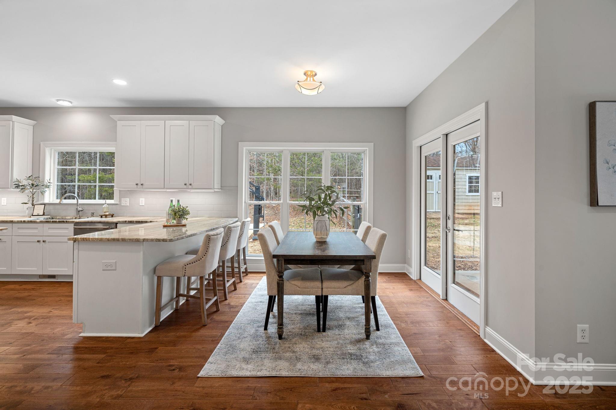 349 Isle Of Pines Road