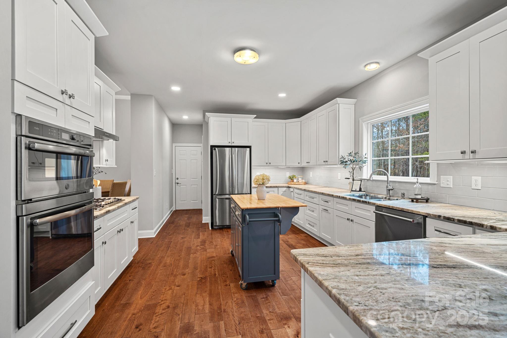 349 Isle Of Pines Road