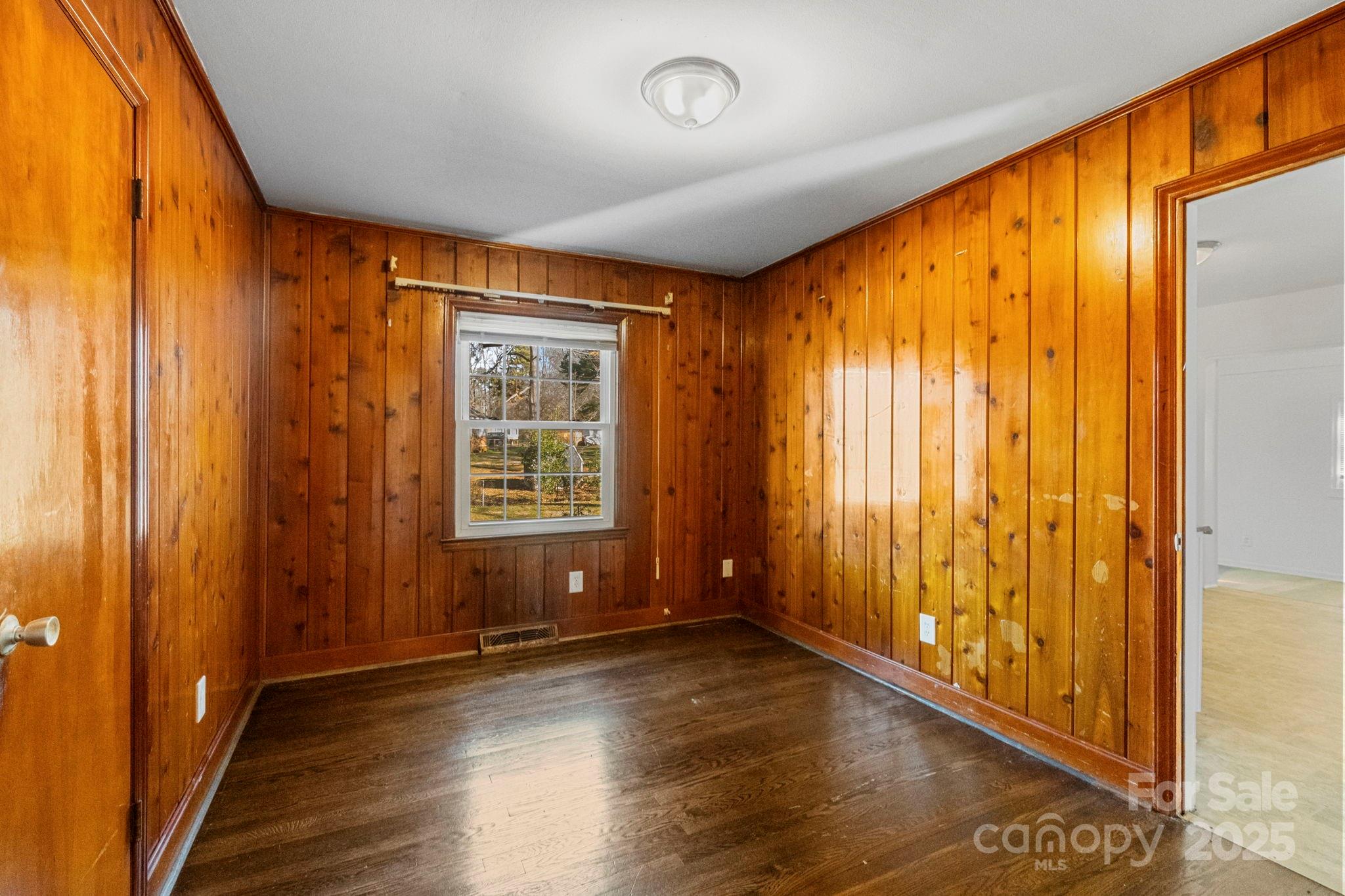 2816 Wedgefield Drive