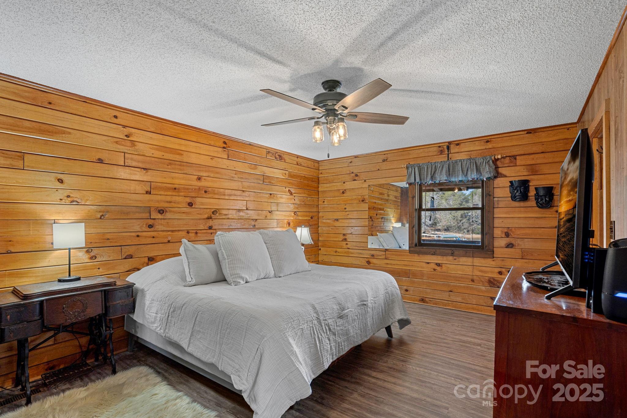 136 Hileath Drive