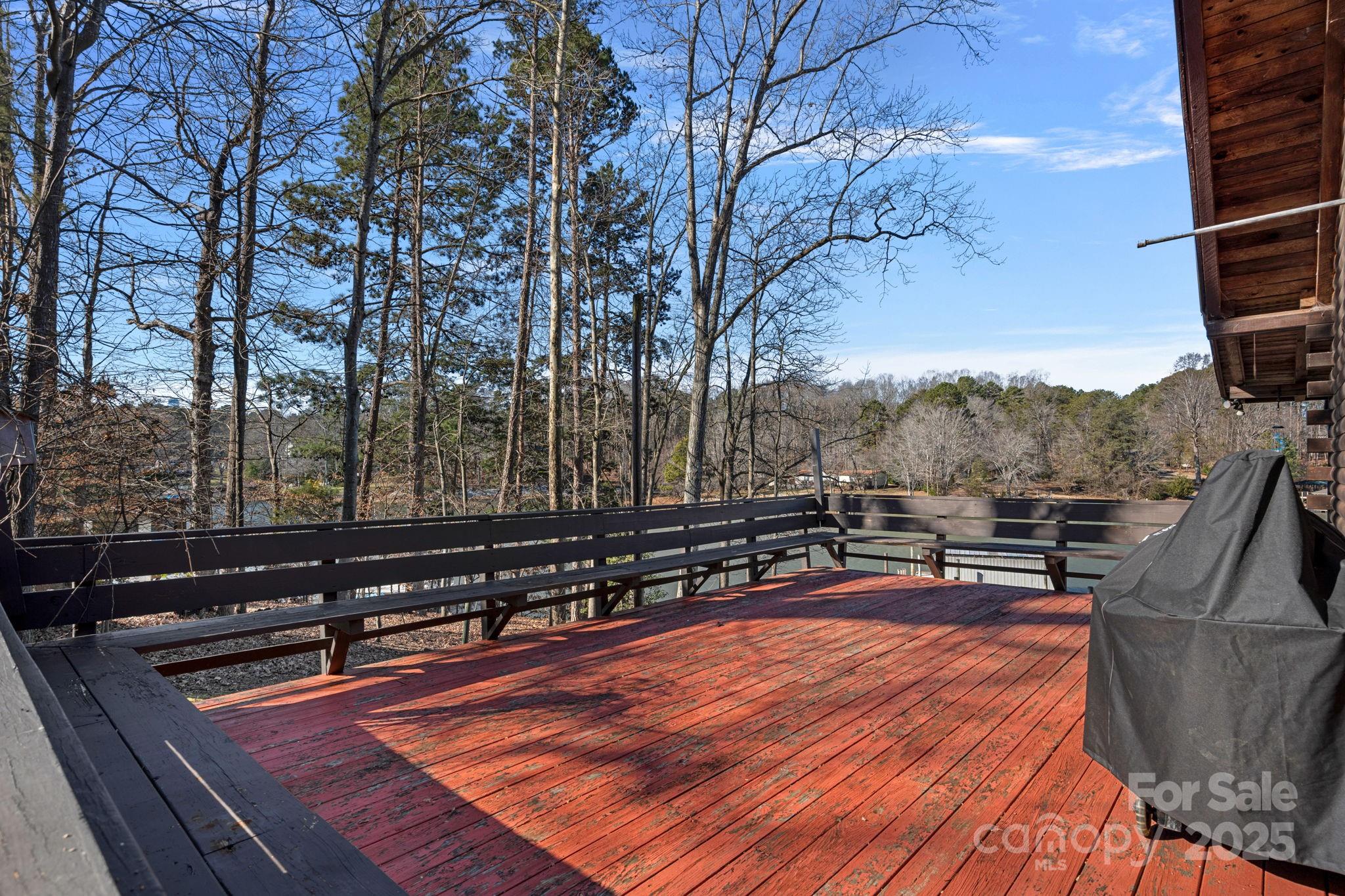 136 Hileath Drive