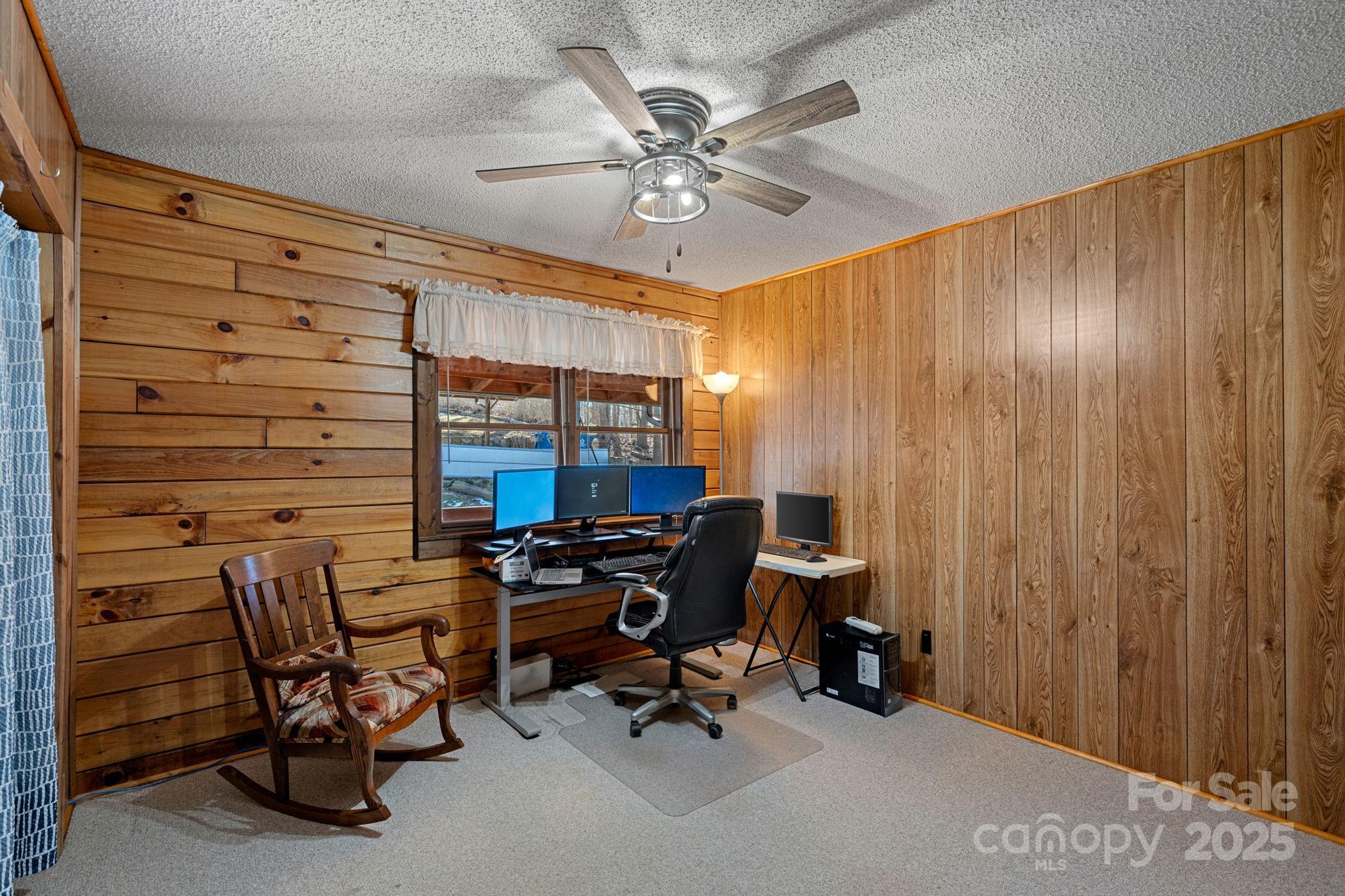 136 Hileath Drive