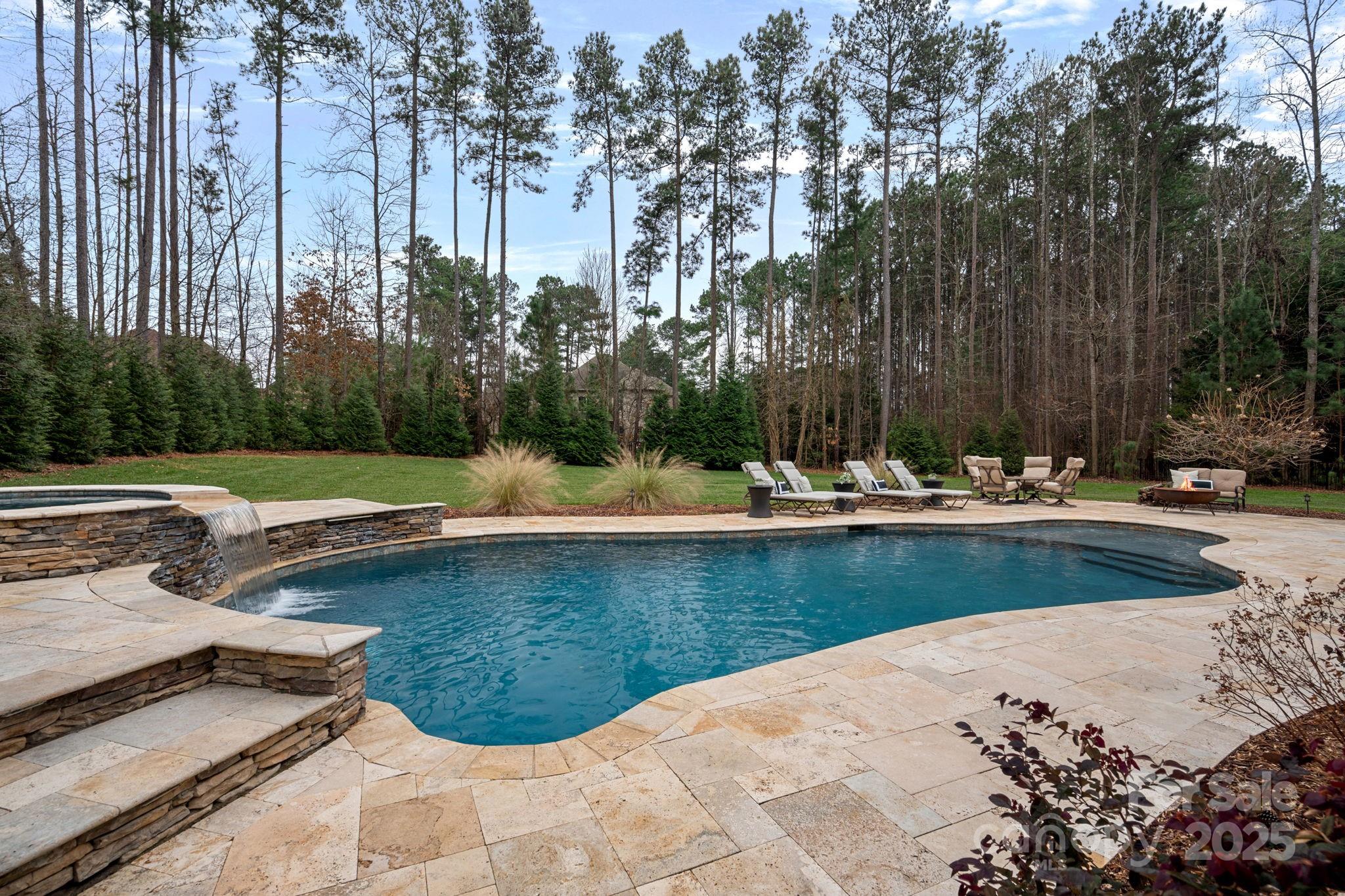 582 Barber Loop