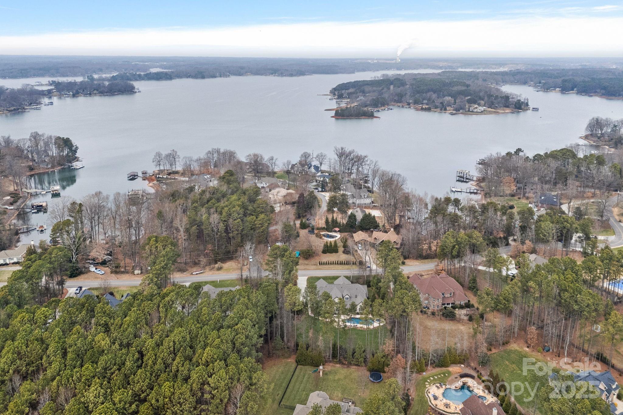 582 Barber Loop