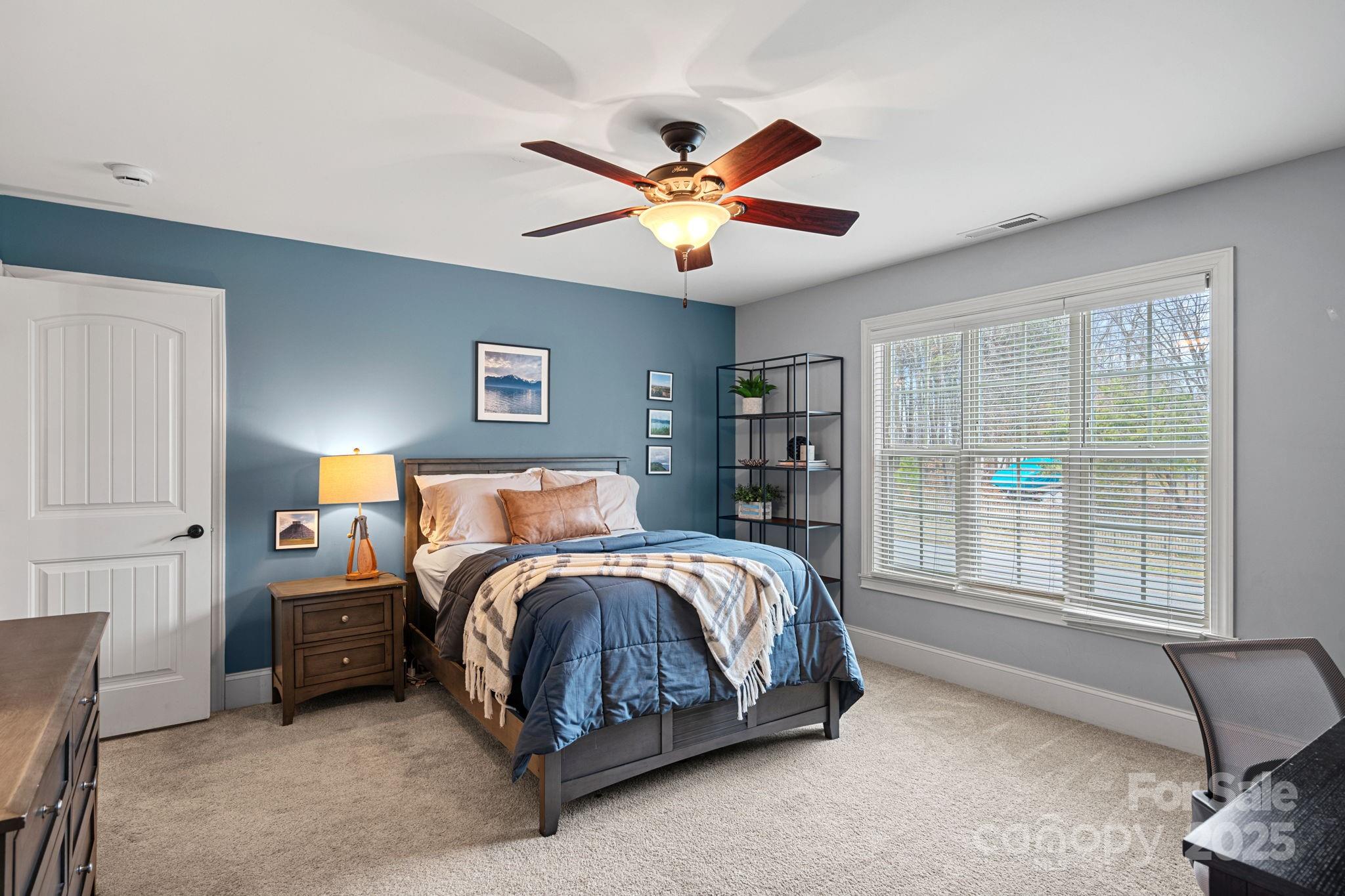 582 Barber Loop