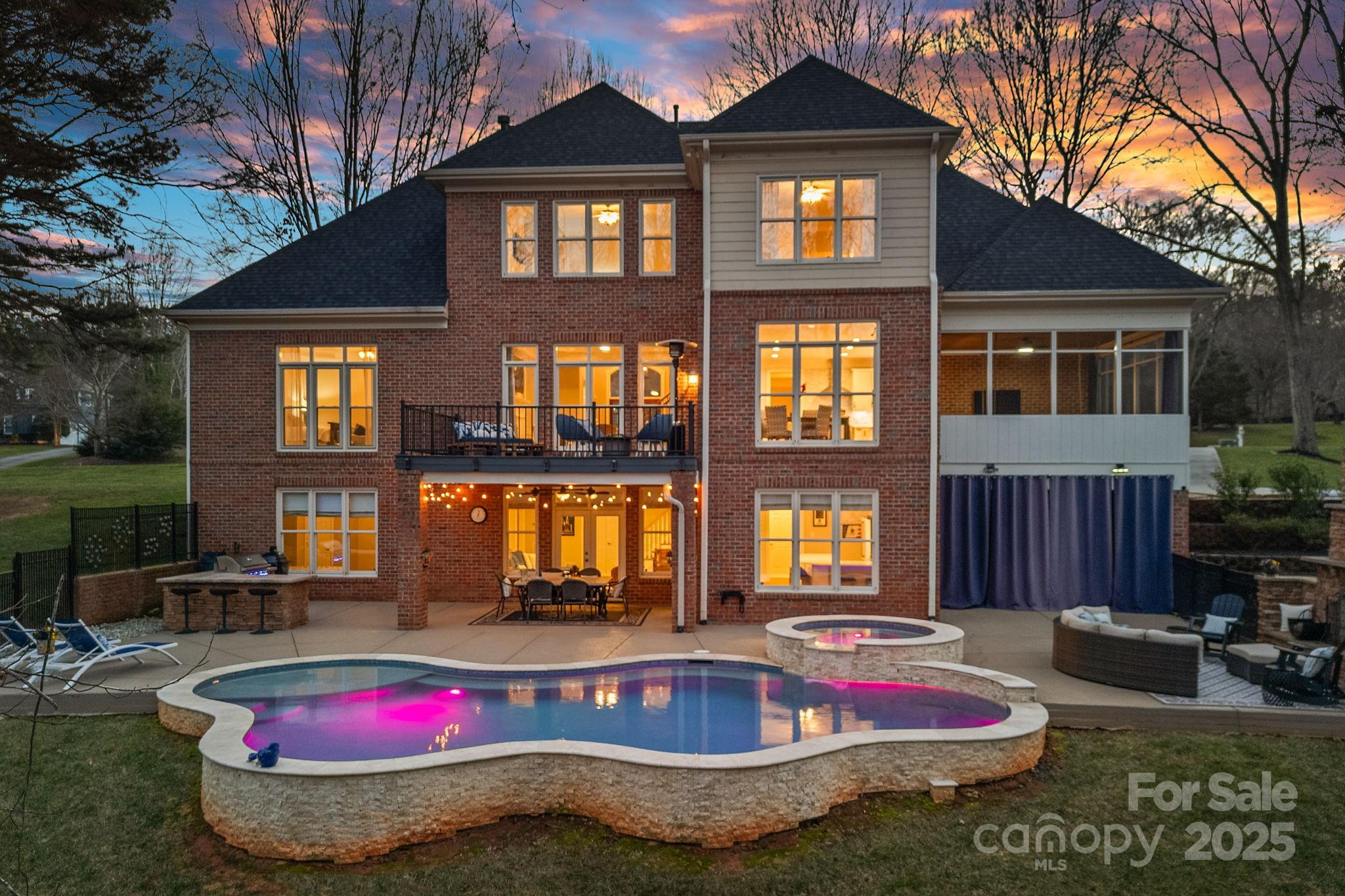 162 Wild Harbor Road