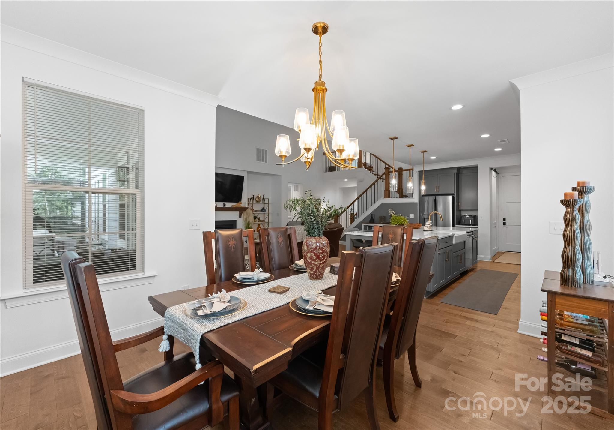 6601 Harbor Oaks Drive