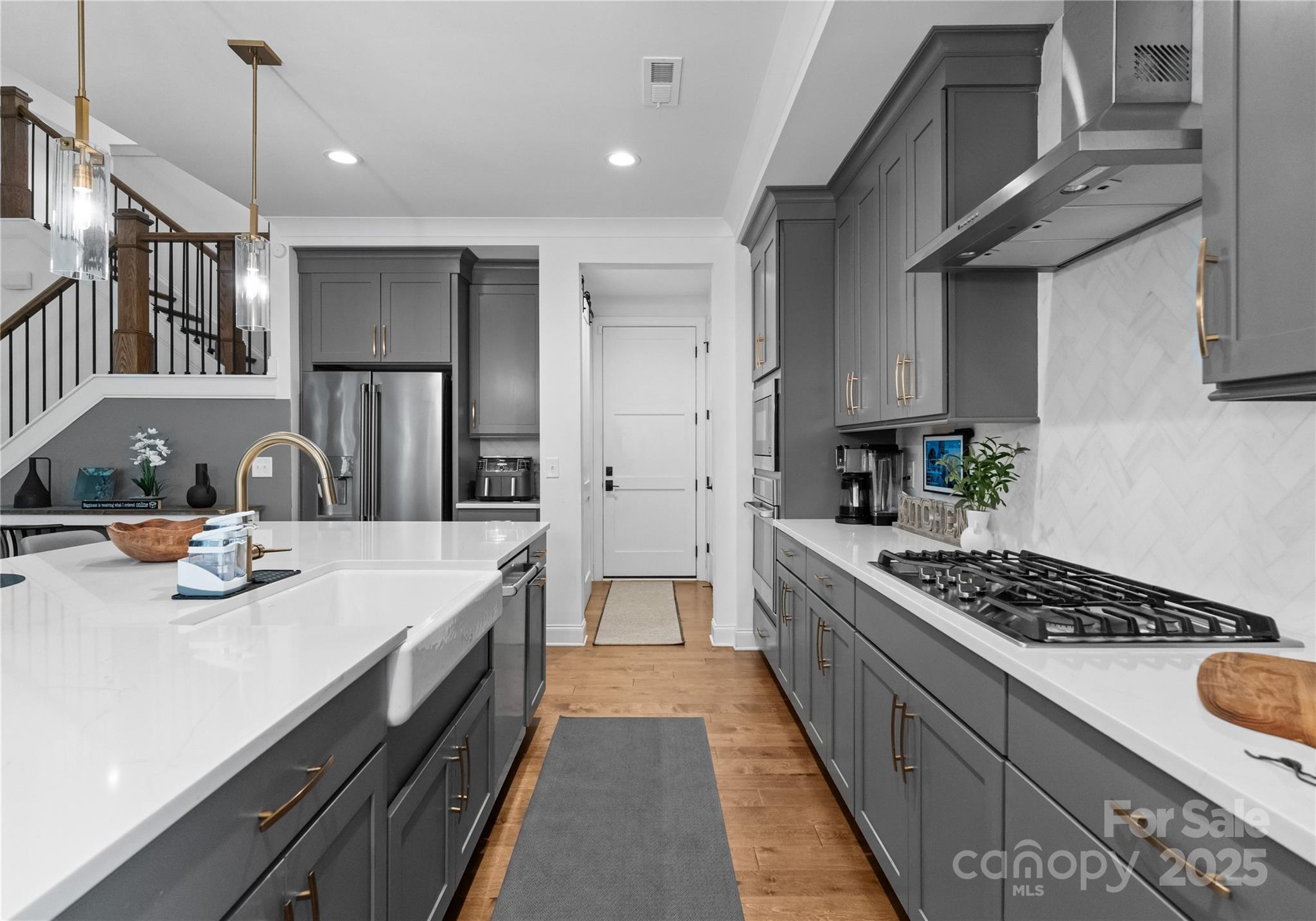 6601 Harbor Oaks Drive