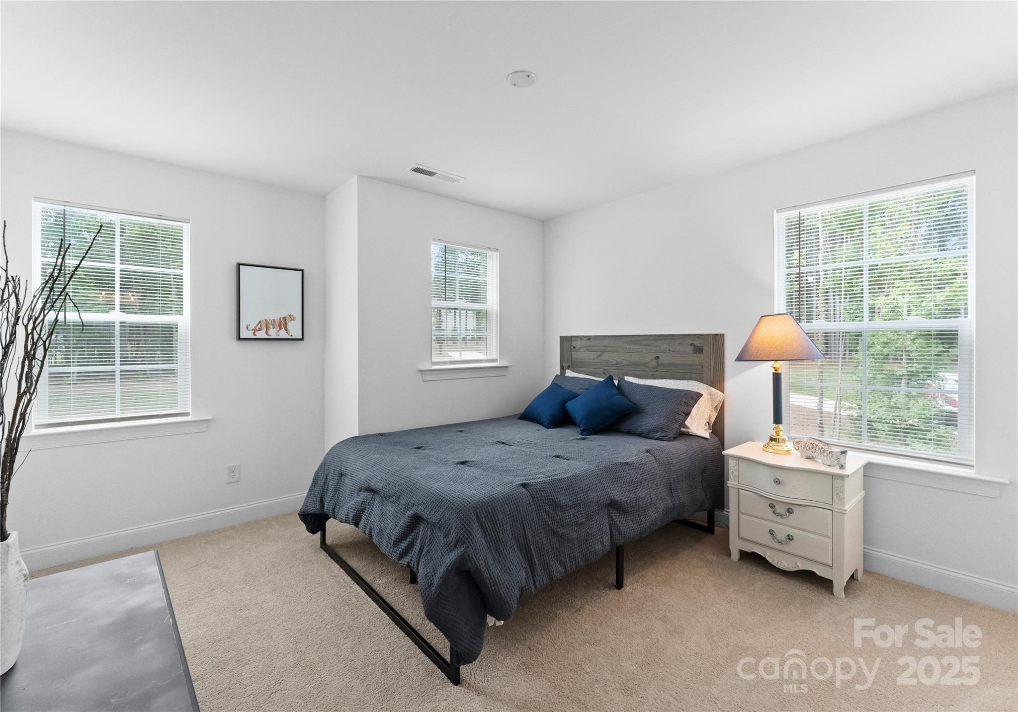 6601 Harbor Oaks Drive