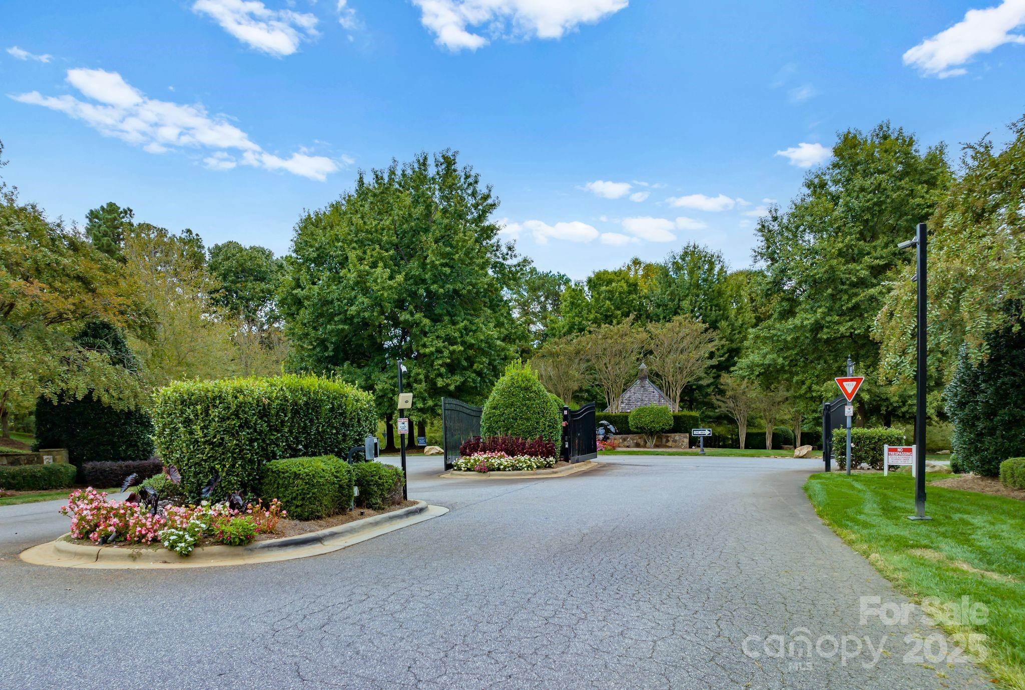 6601 Harbor Oaks Drive
