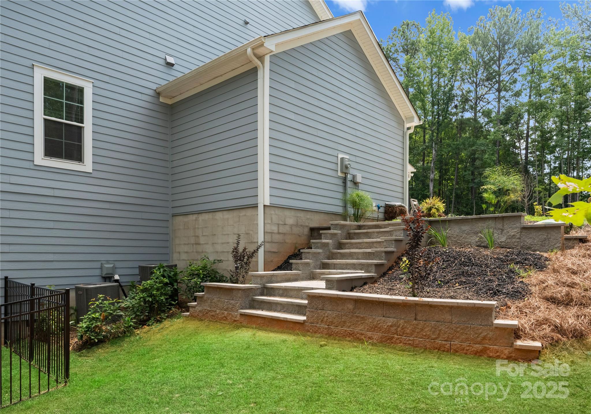 6601 Harbor Oaks Drive