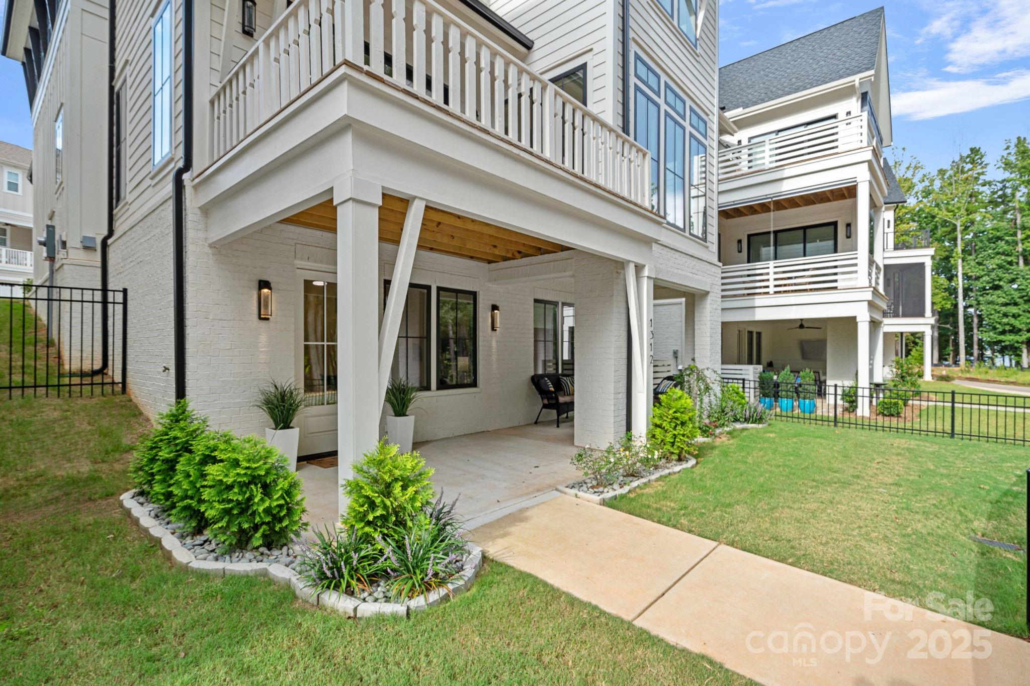 1312 Portofino Place