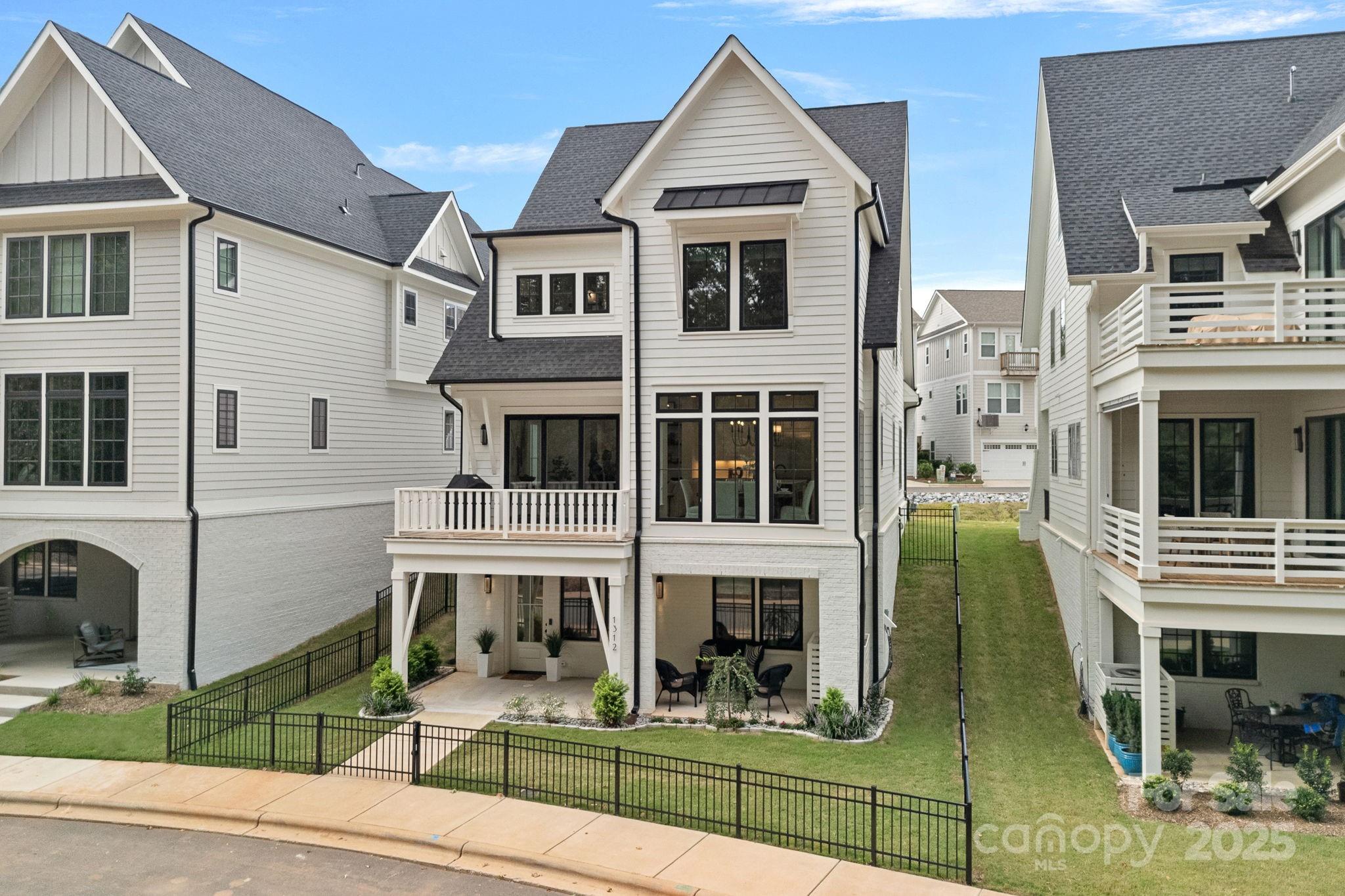 1312 Portofino Place