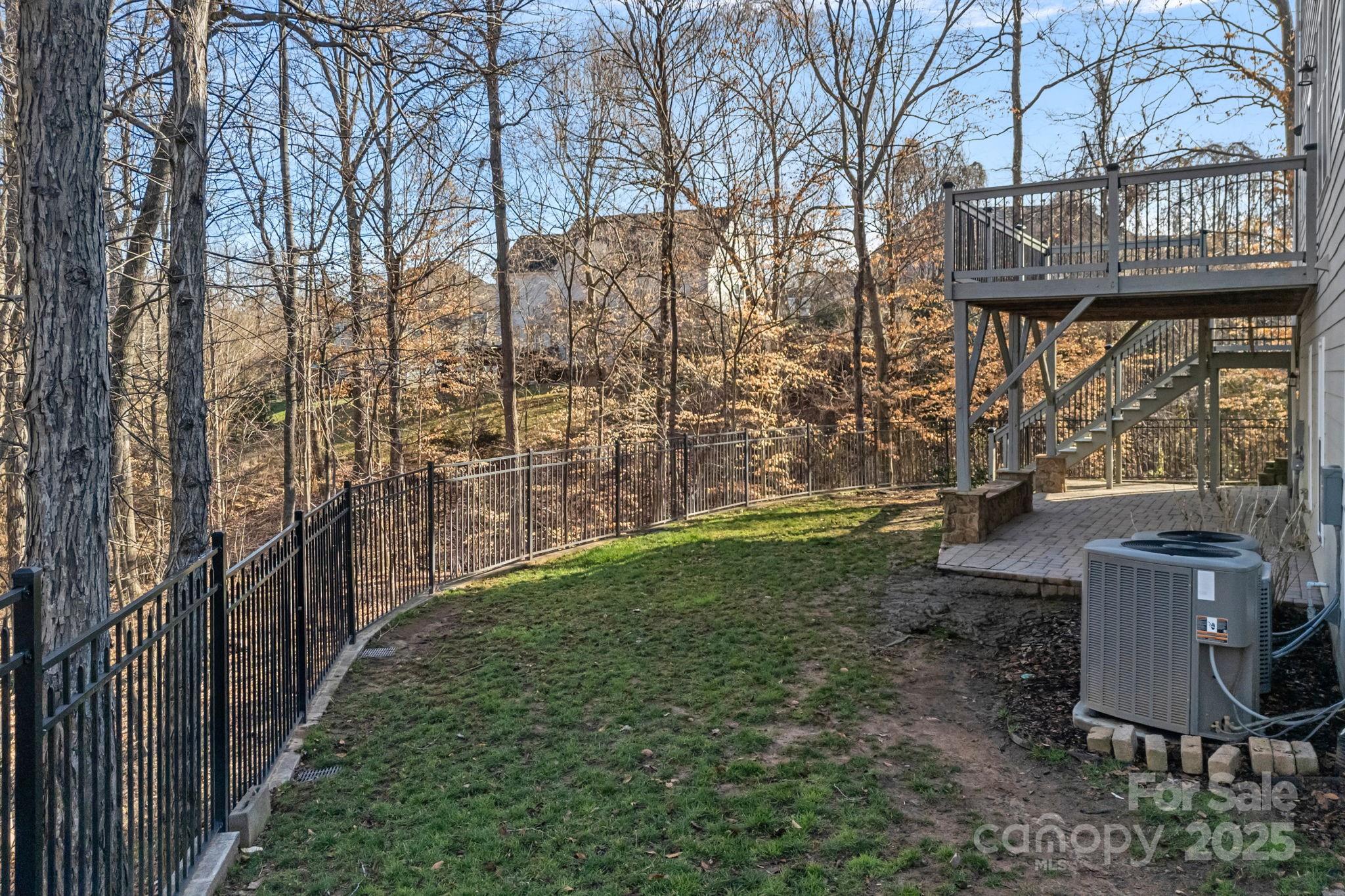 6040 Graburn's Ford Drive