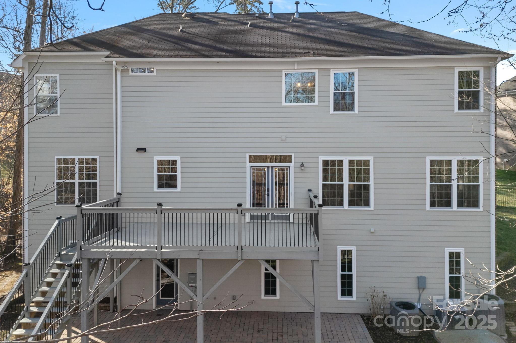 6040 Graburn's Ford Drive
