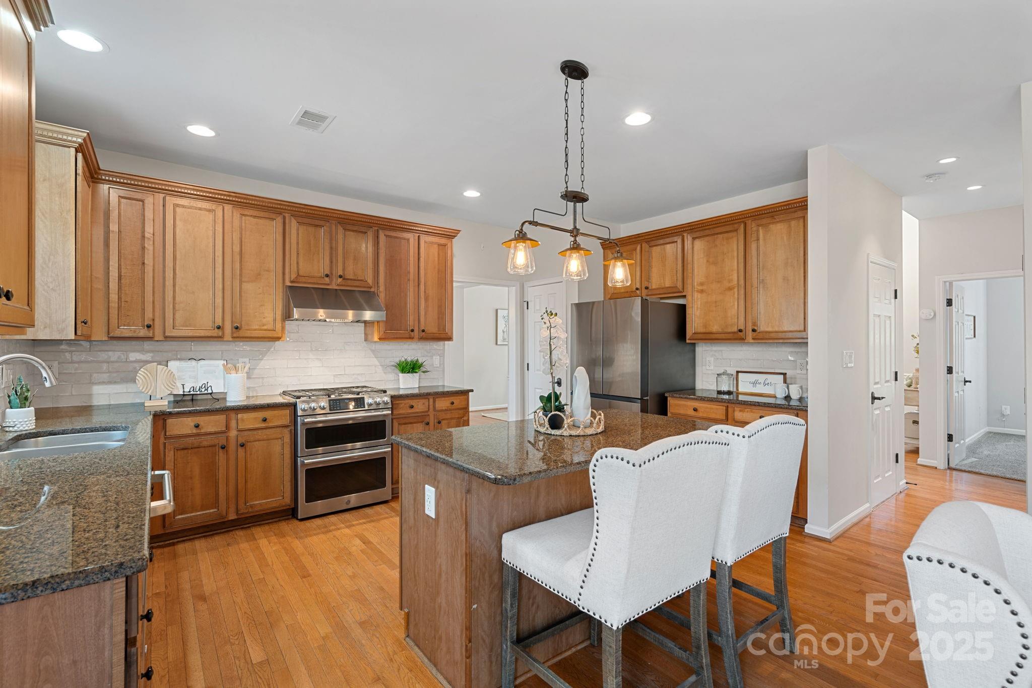 6040 Graburn's Ford Drive