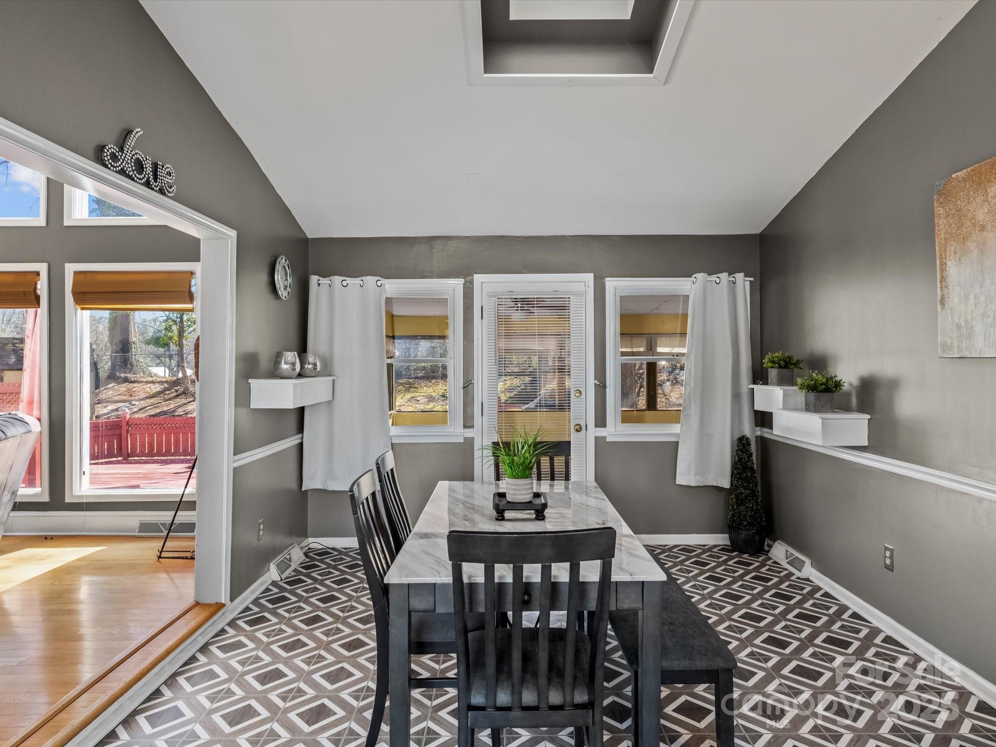 506 coolidge Court
