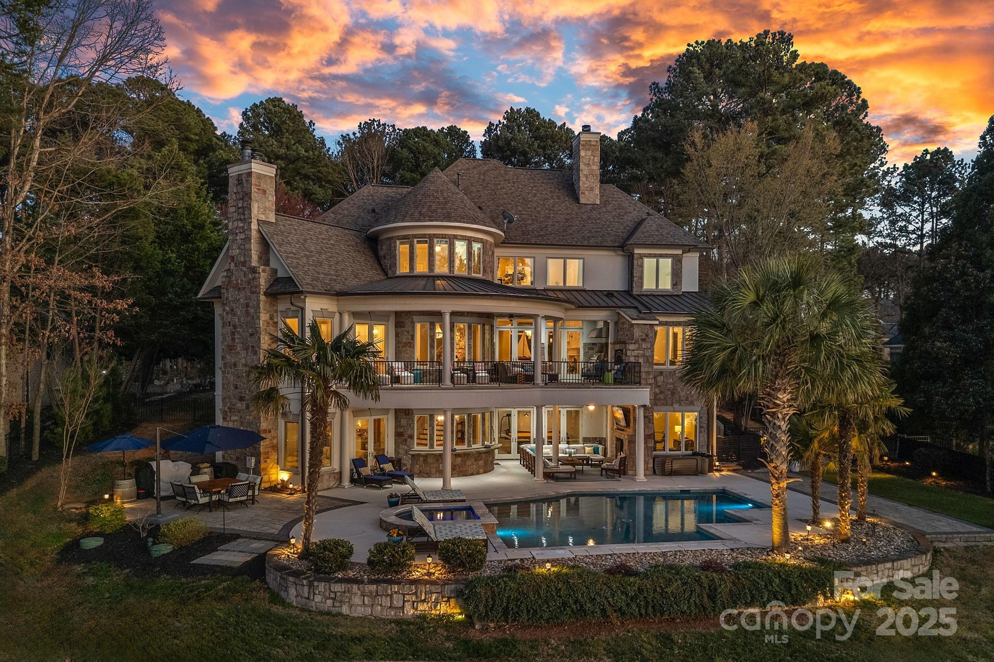 104 Standish Lane