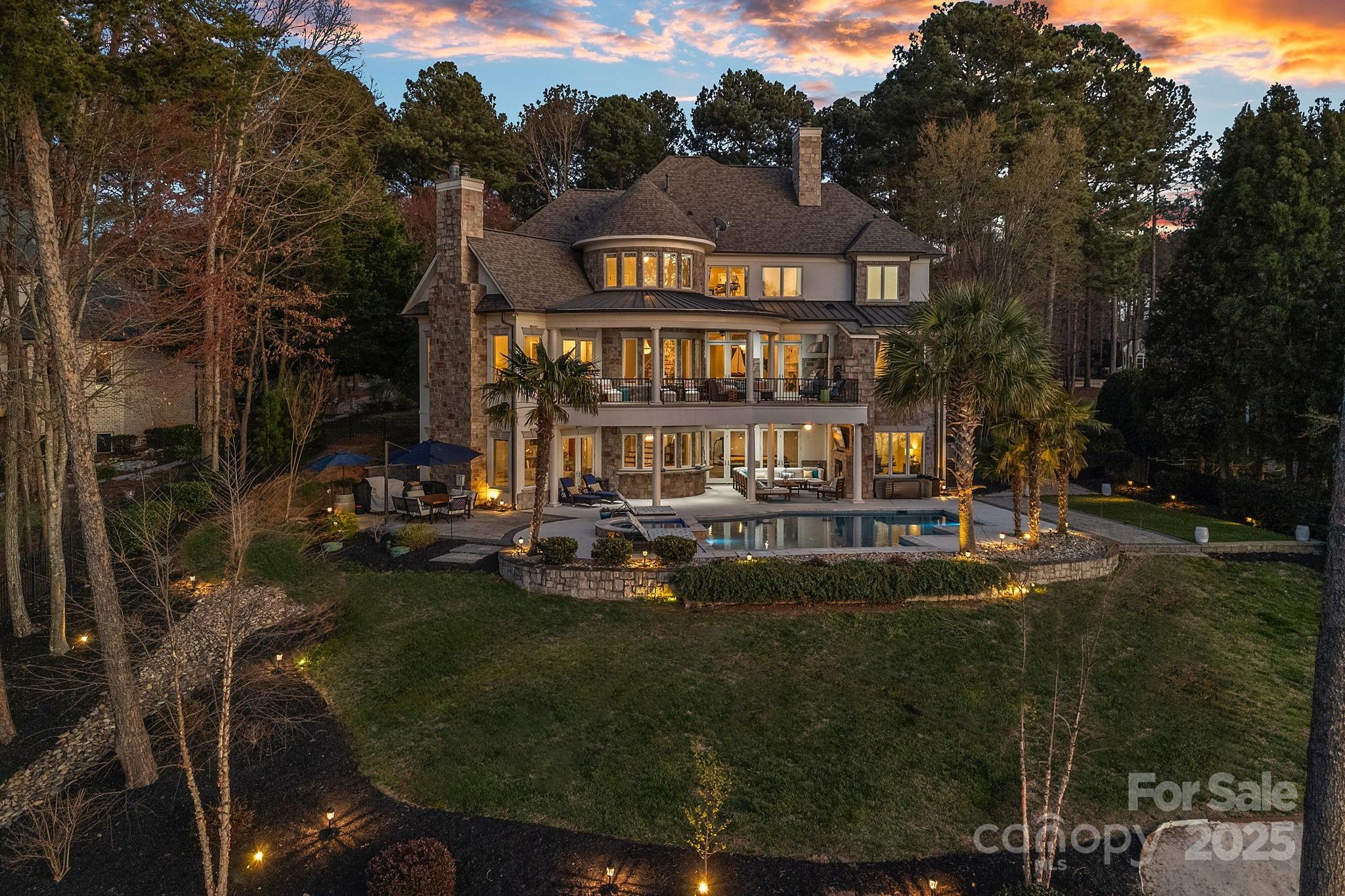 104 Standish Lane