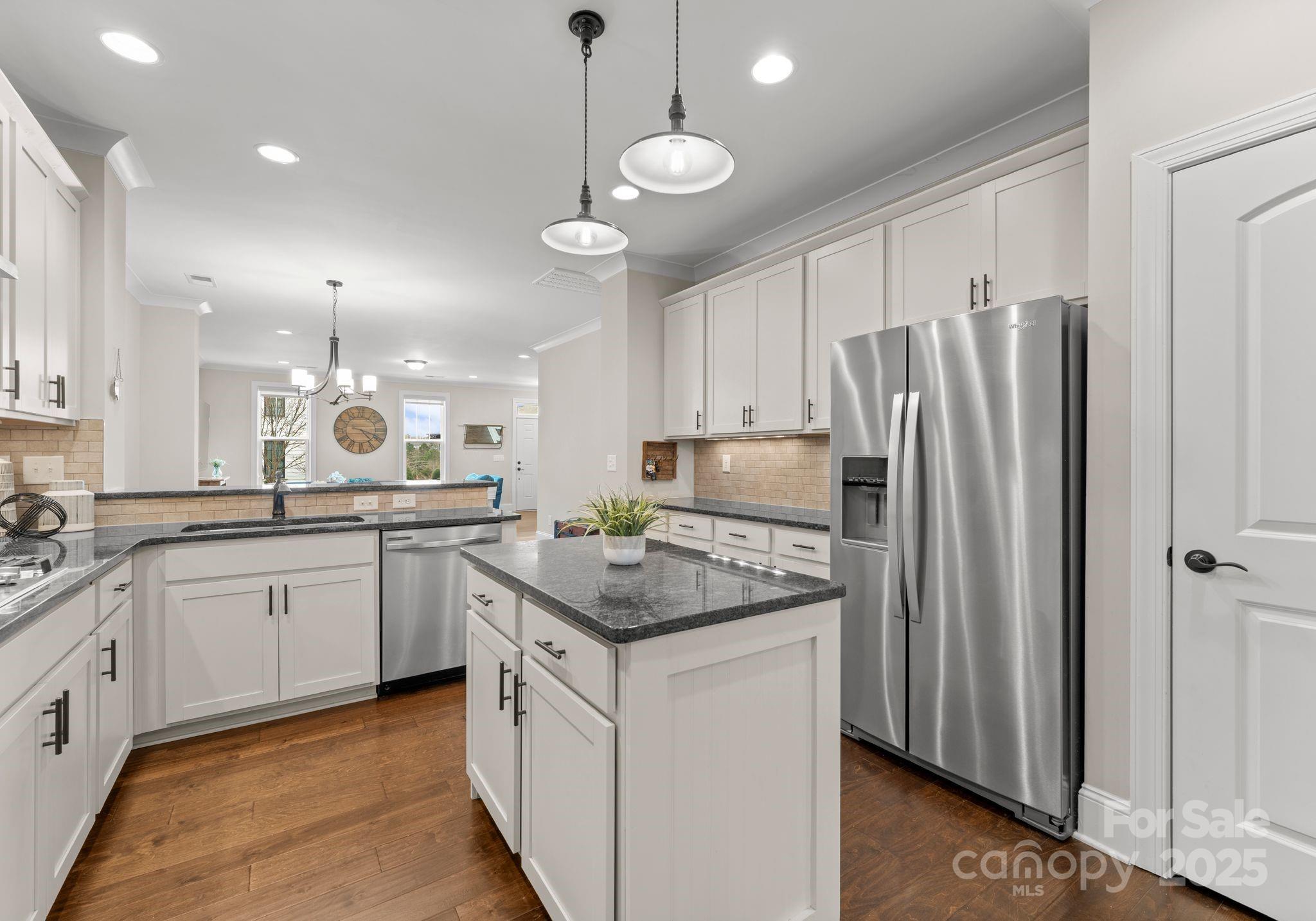 118 Mint Avenue Unit: B