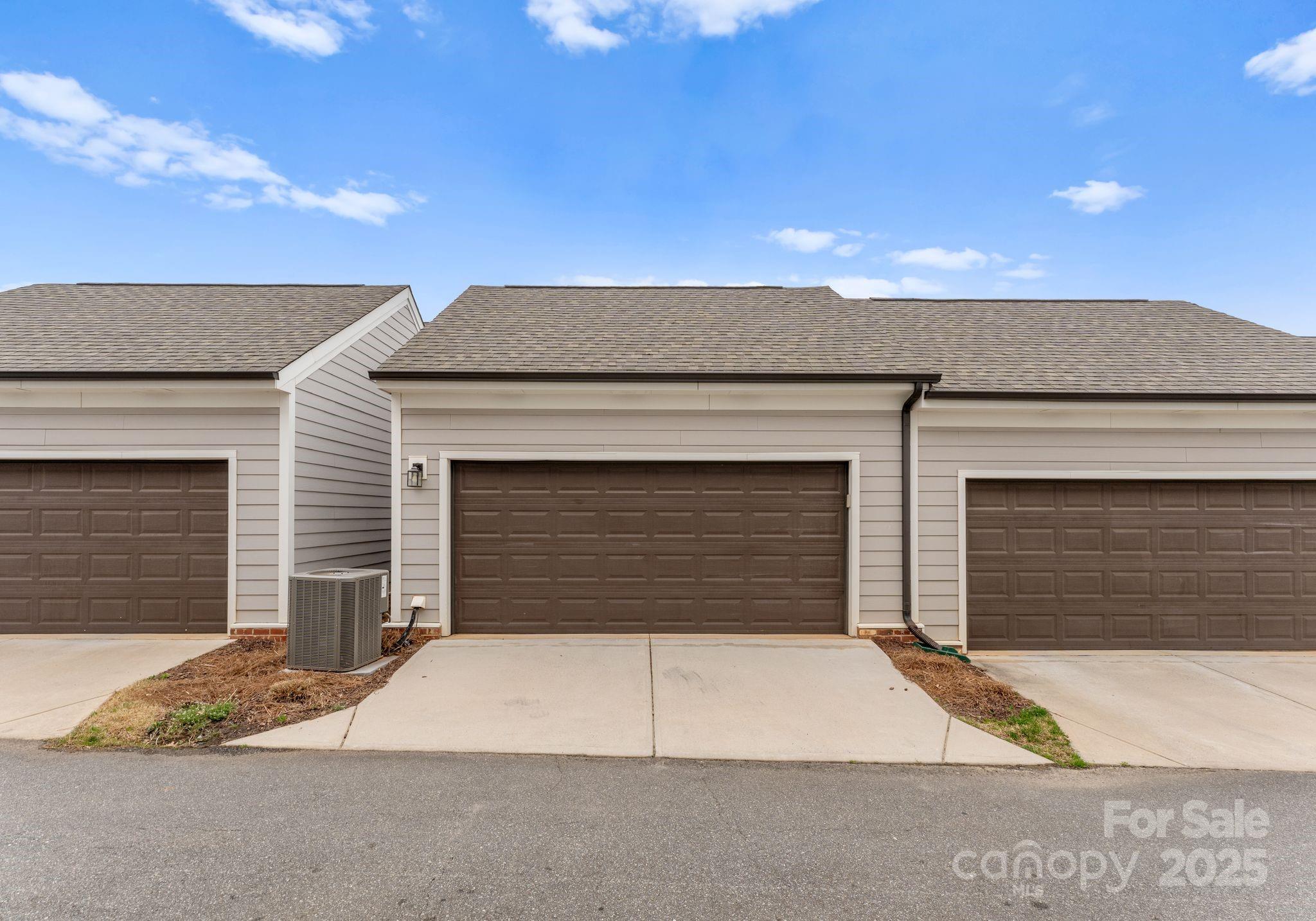 118 Mint Avenue Unit: B
