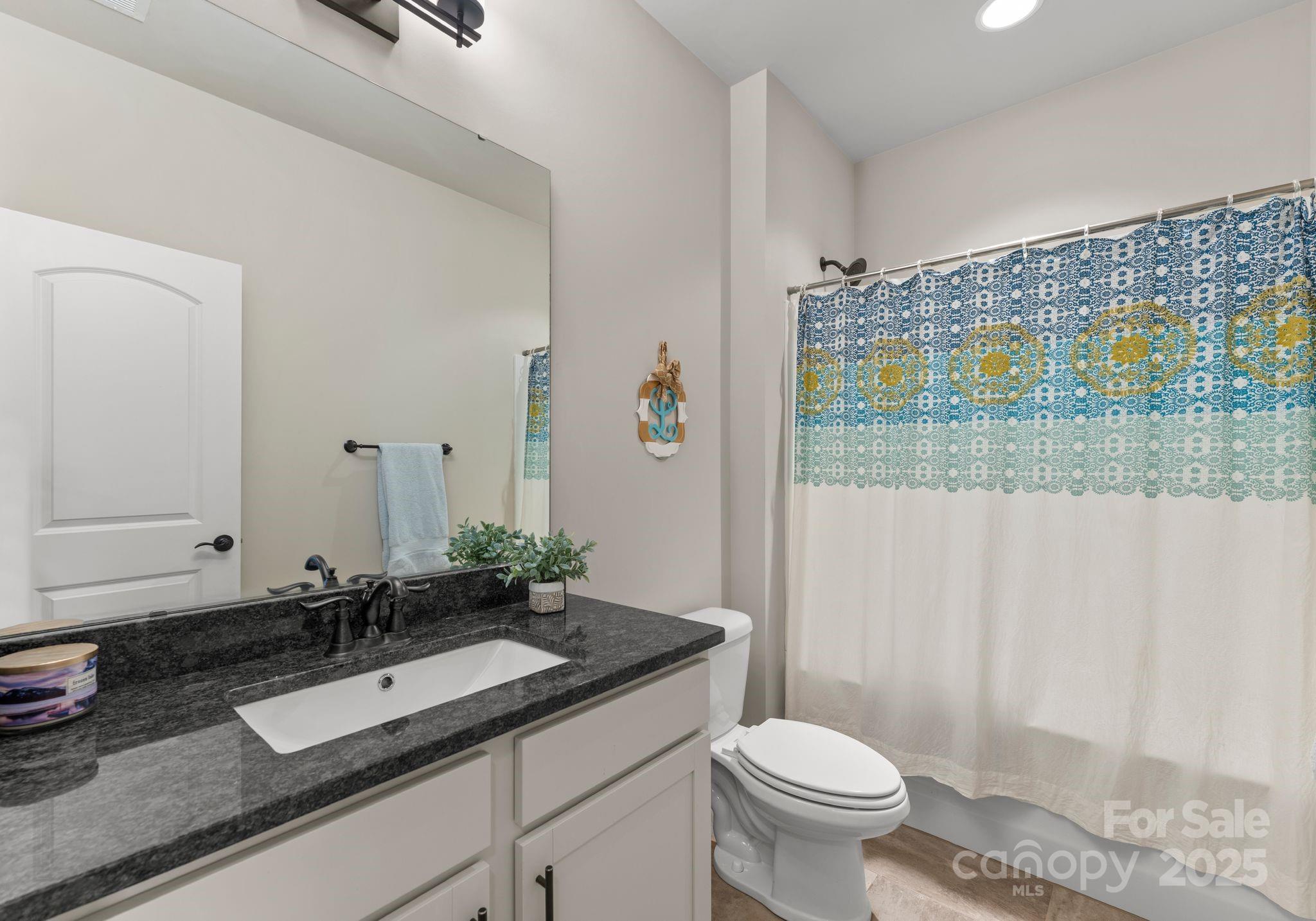 118 Mint Avenue Unit: B