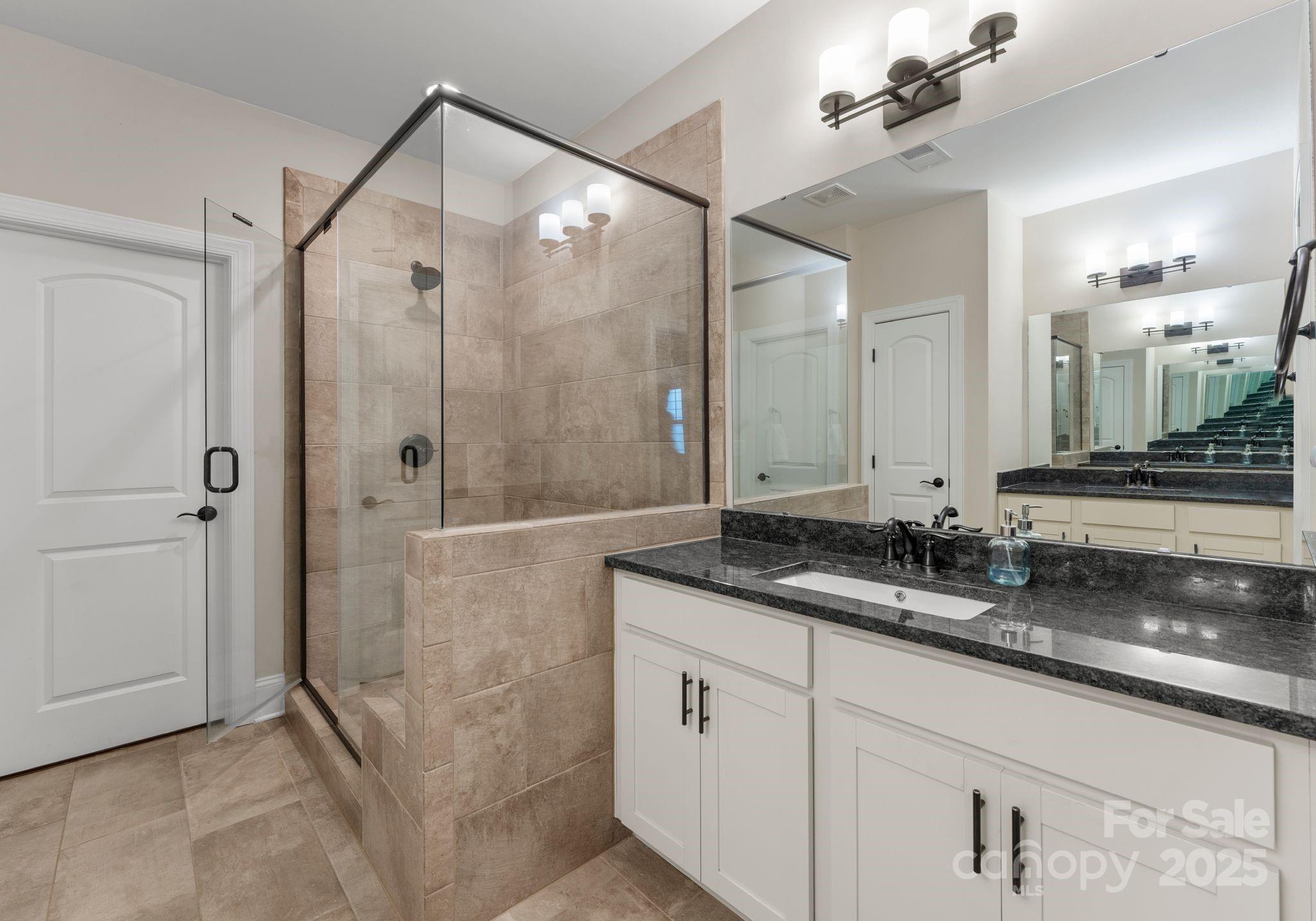 118 Mint Avenue Unit: B