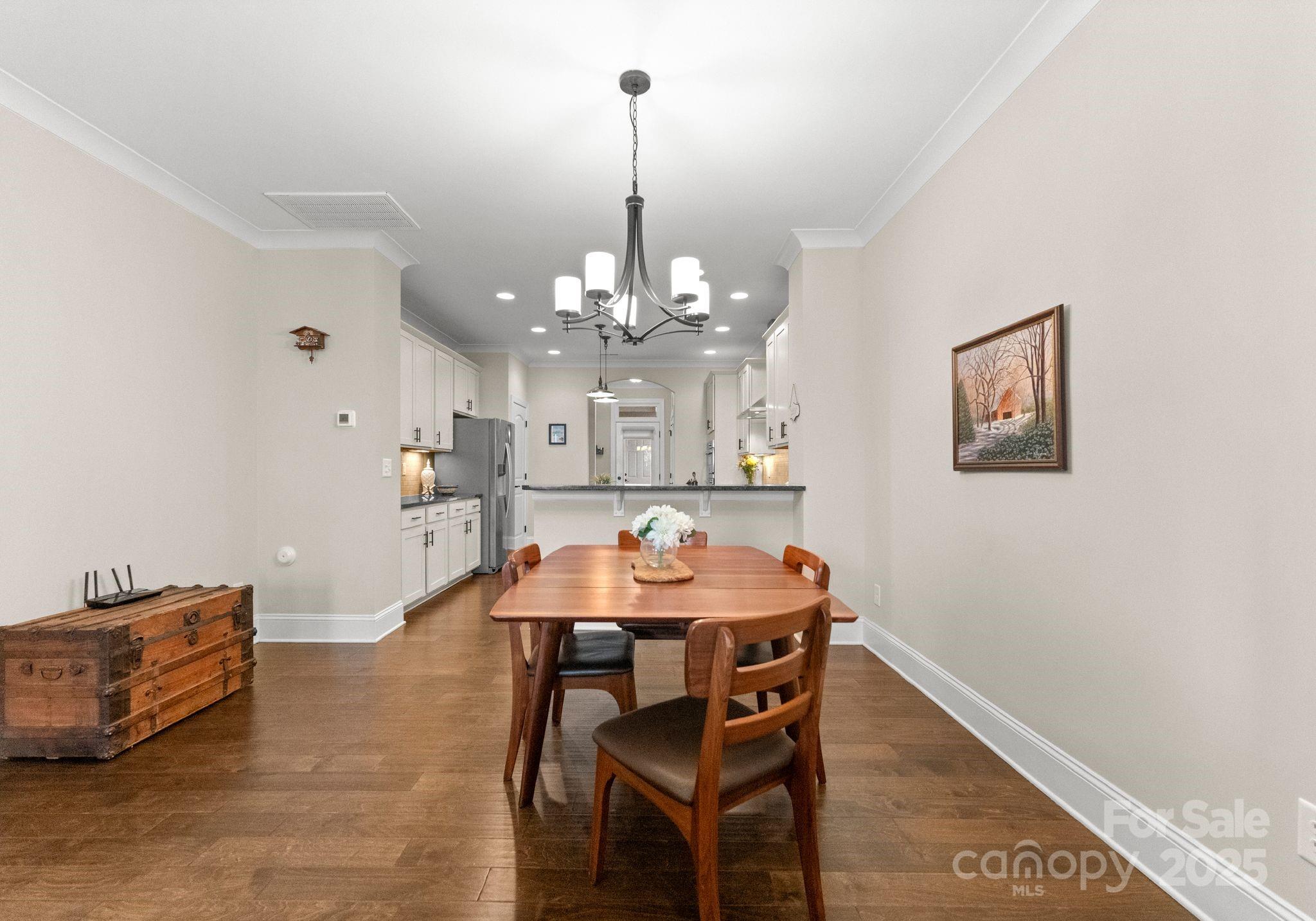 118 Mint Avenue Unit: B