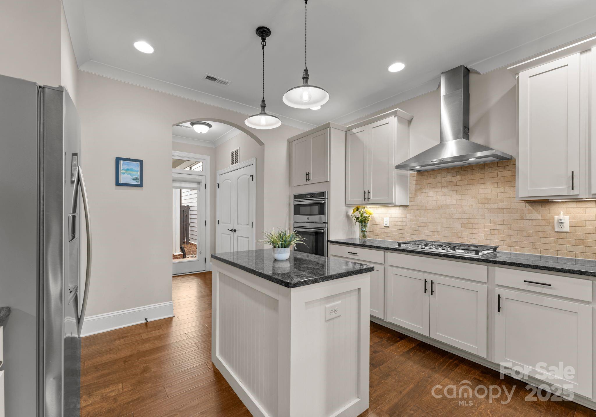 118 Mint Avenue Unit: B