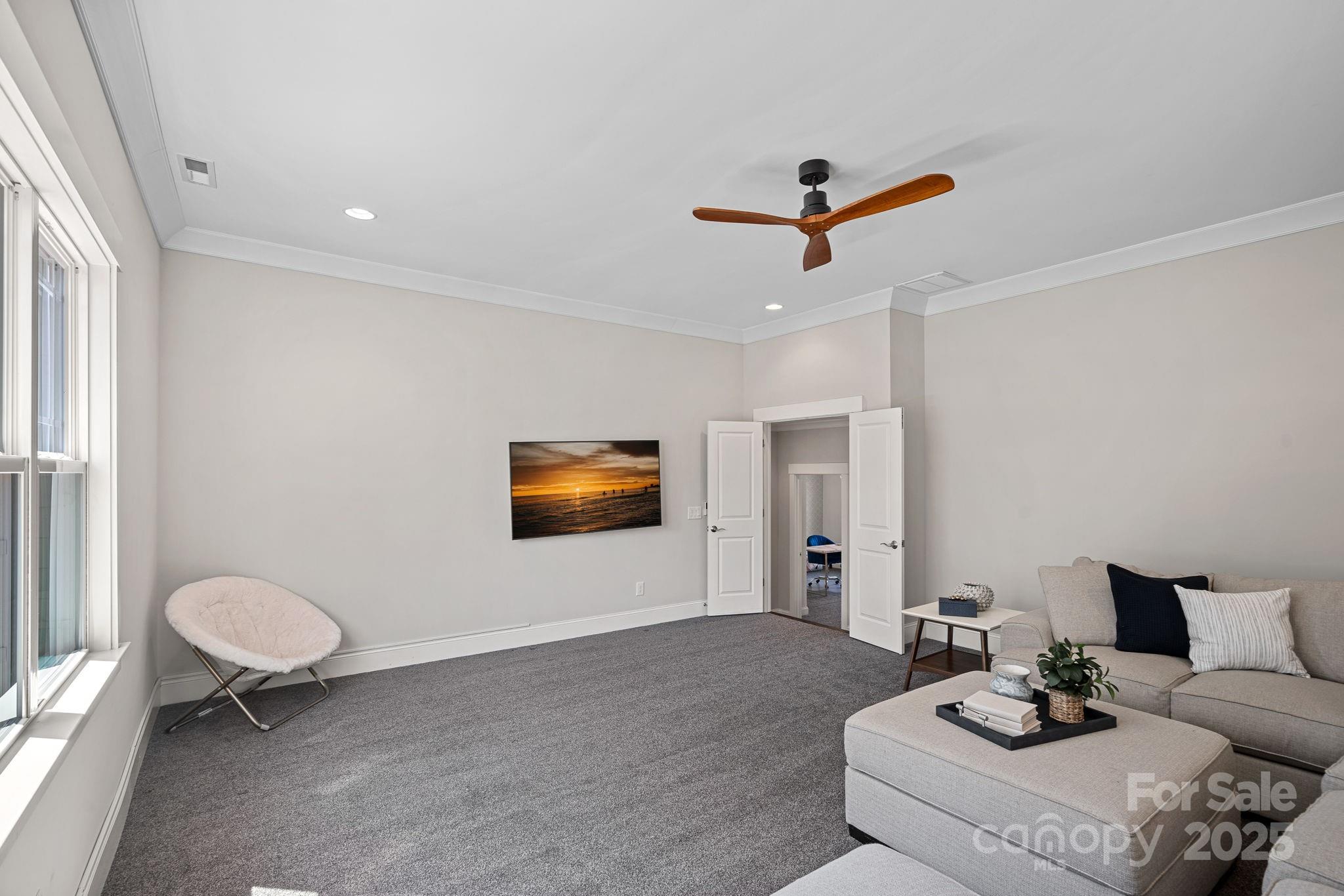 118 Grasshopper Circle