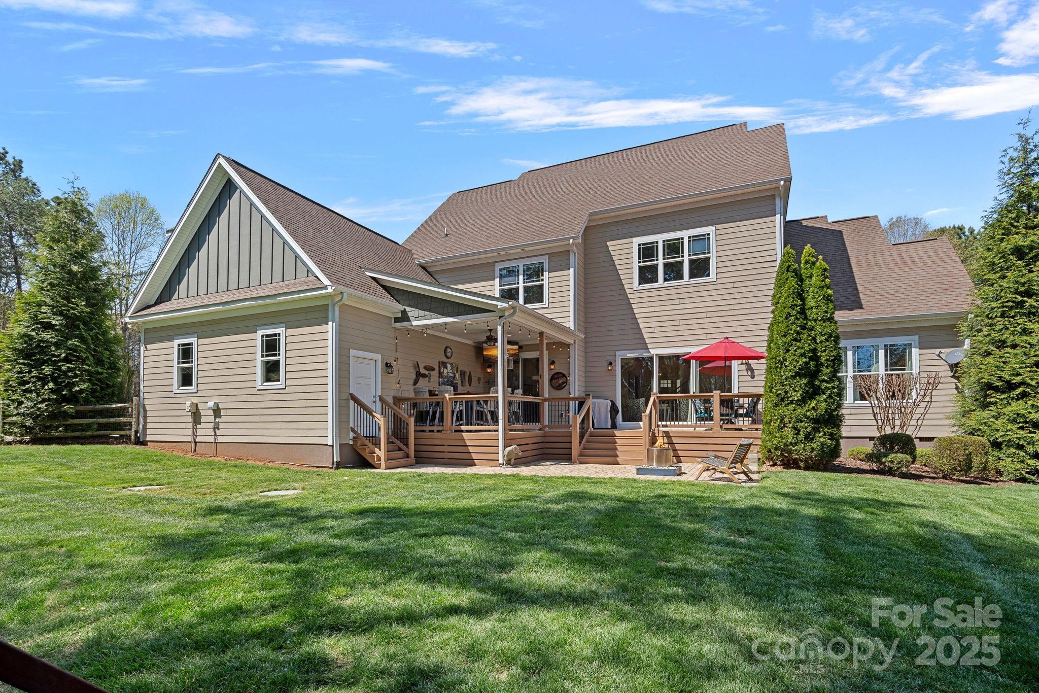 118 Grasshopper Circle